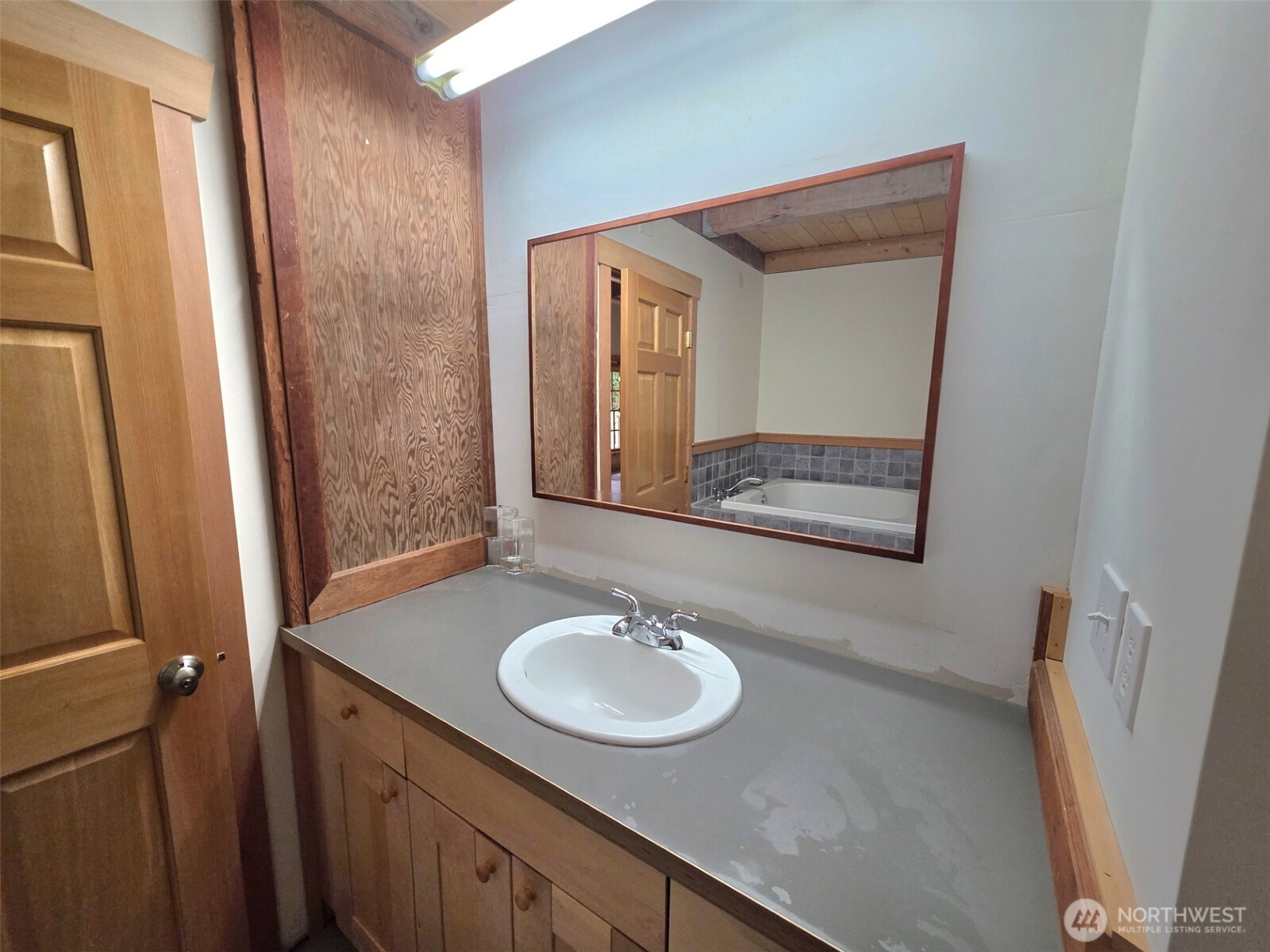 property viewer photo 14