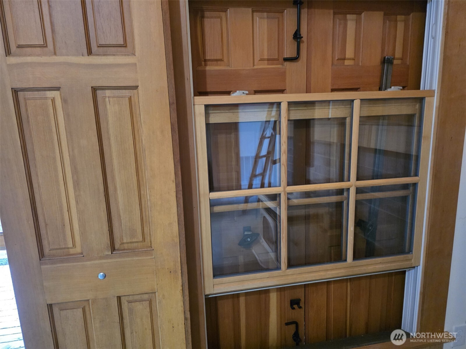 property viewer photo 18