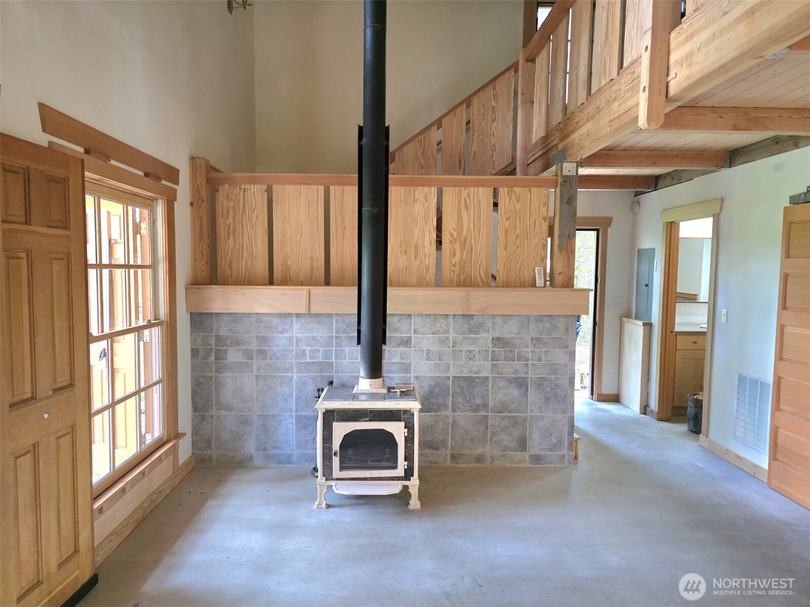 property viewer photo 2