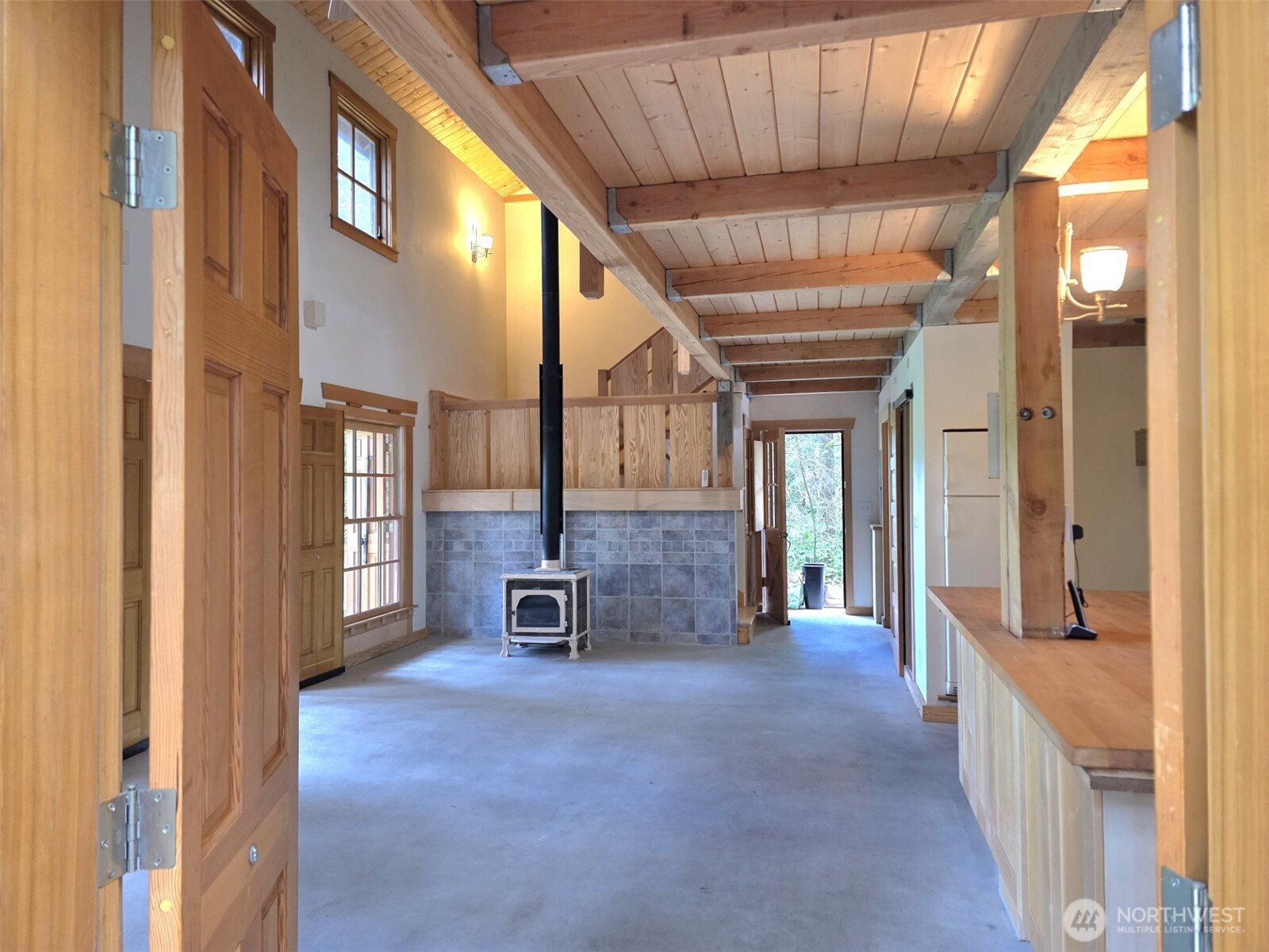 property viewer photo 3