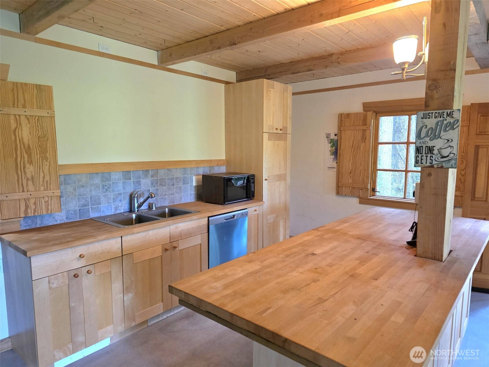 property viewer photo 7