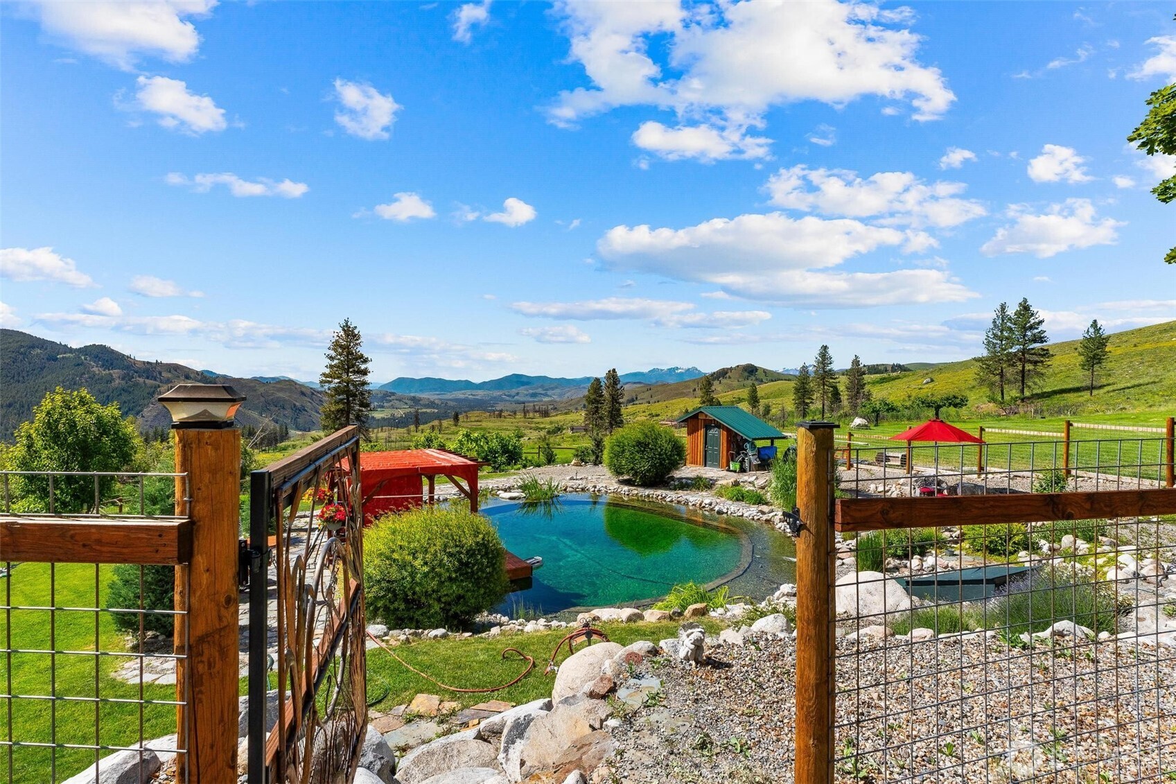main property photo 29