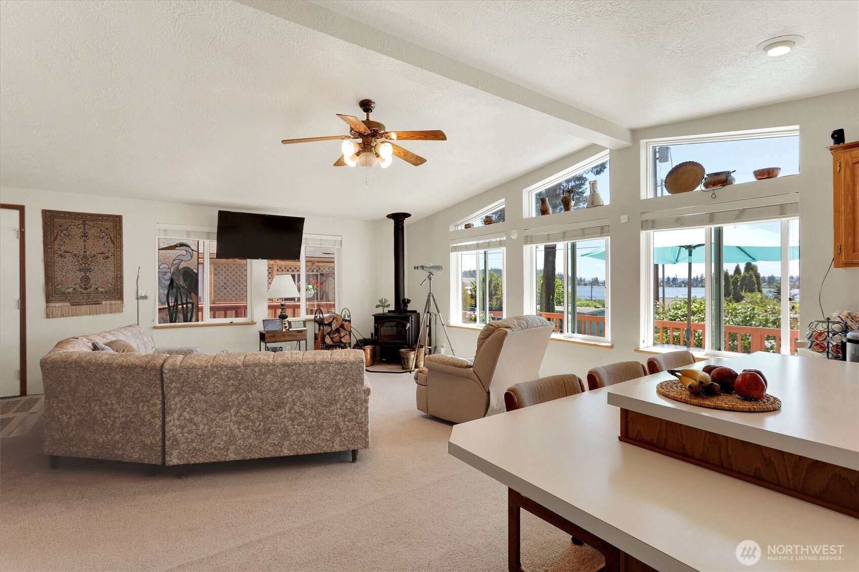 property viewer photo 7