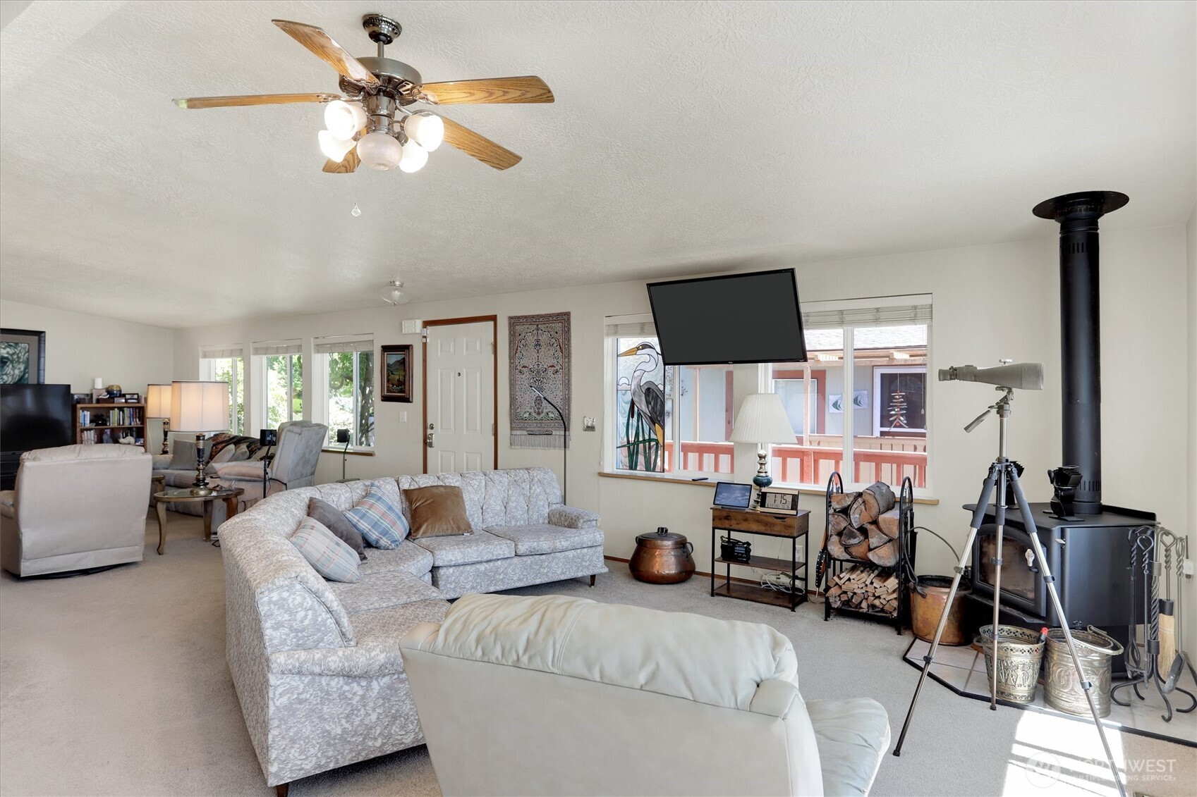 property viewer photo 8