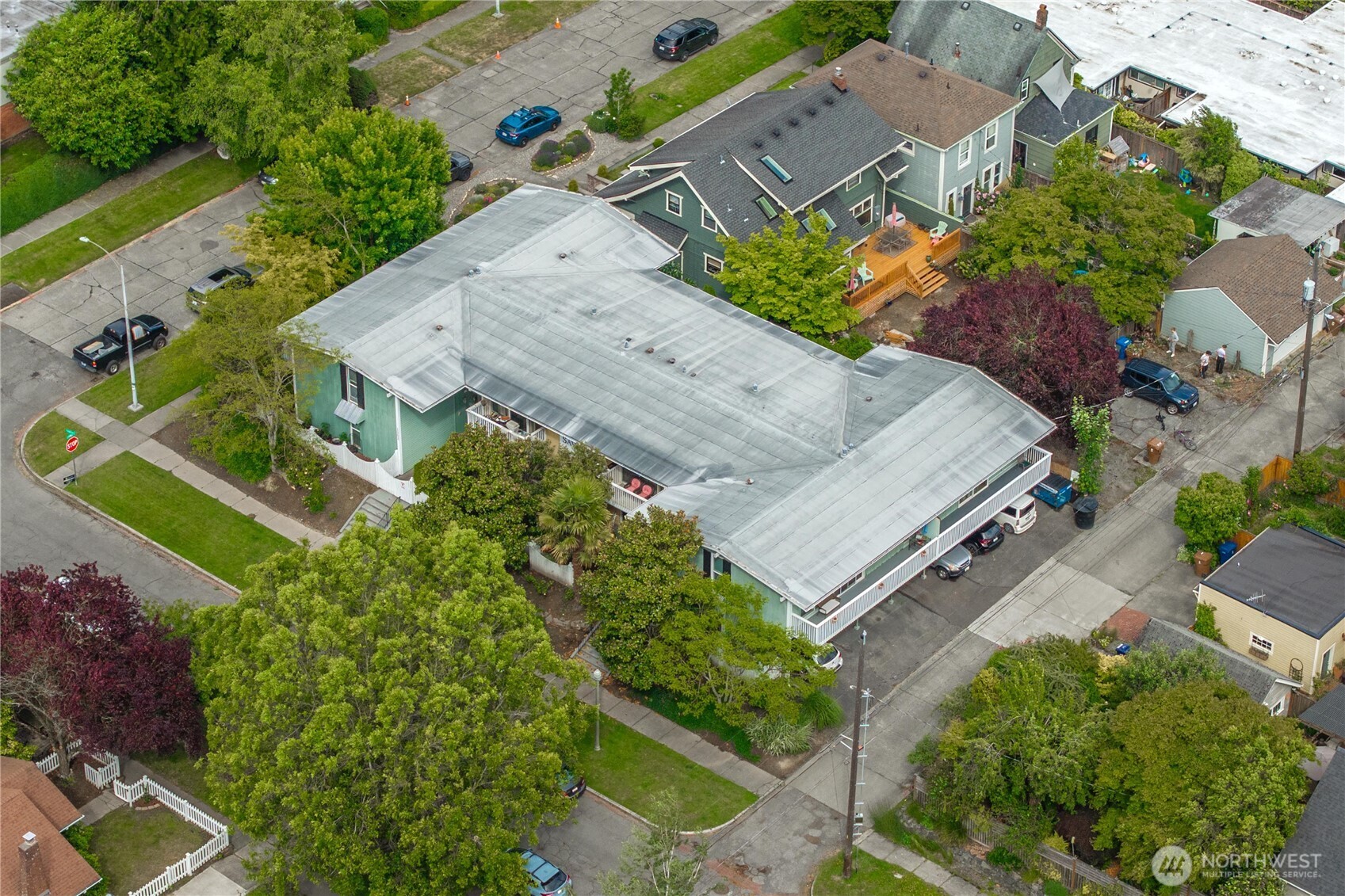 main property photo 31