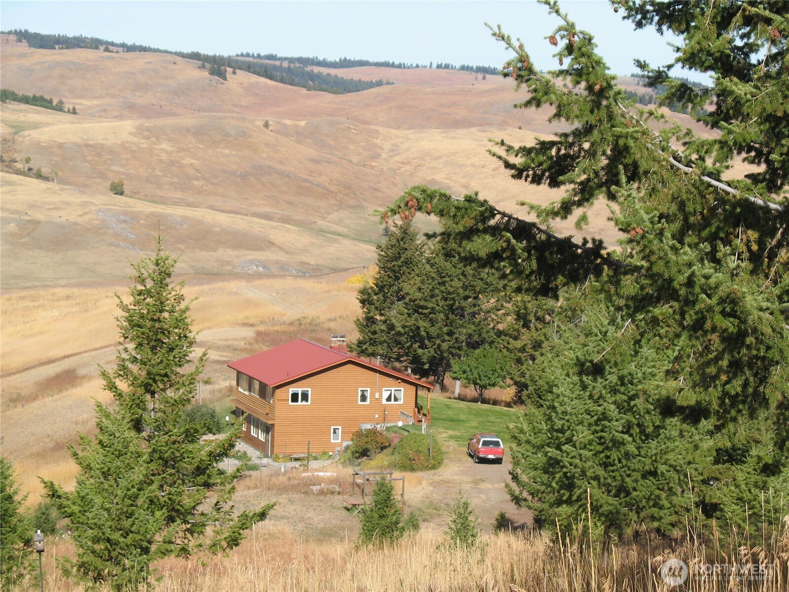 main property photo 11