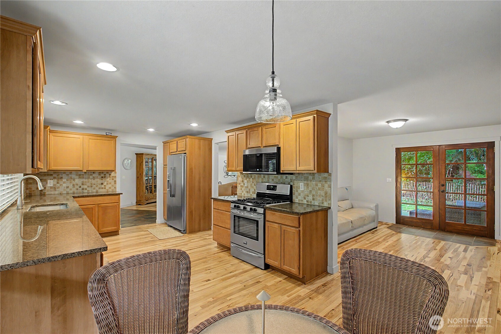 property viewer photo 16