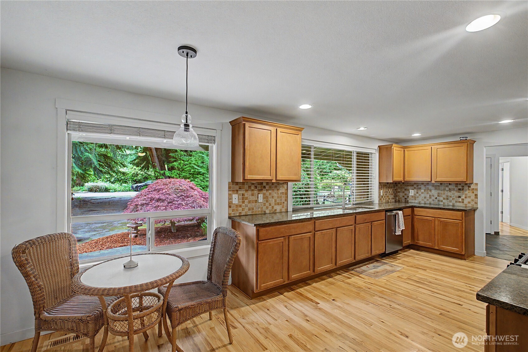 property viewer photo 17