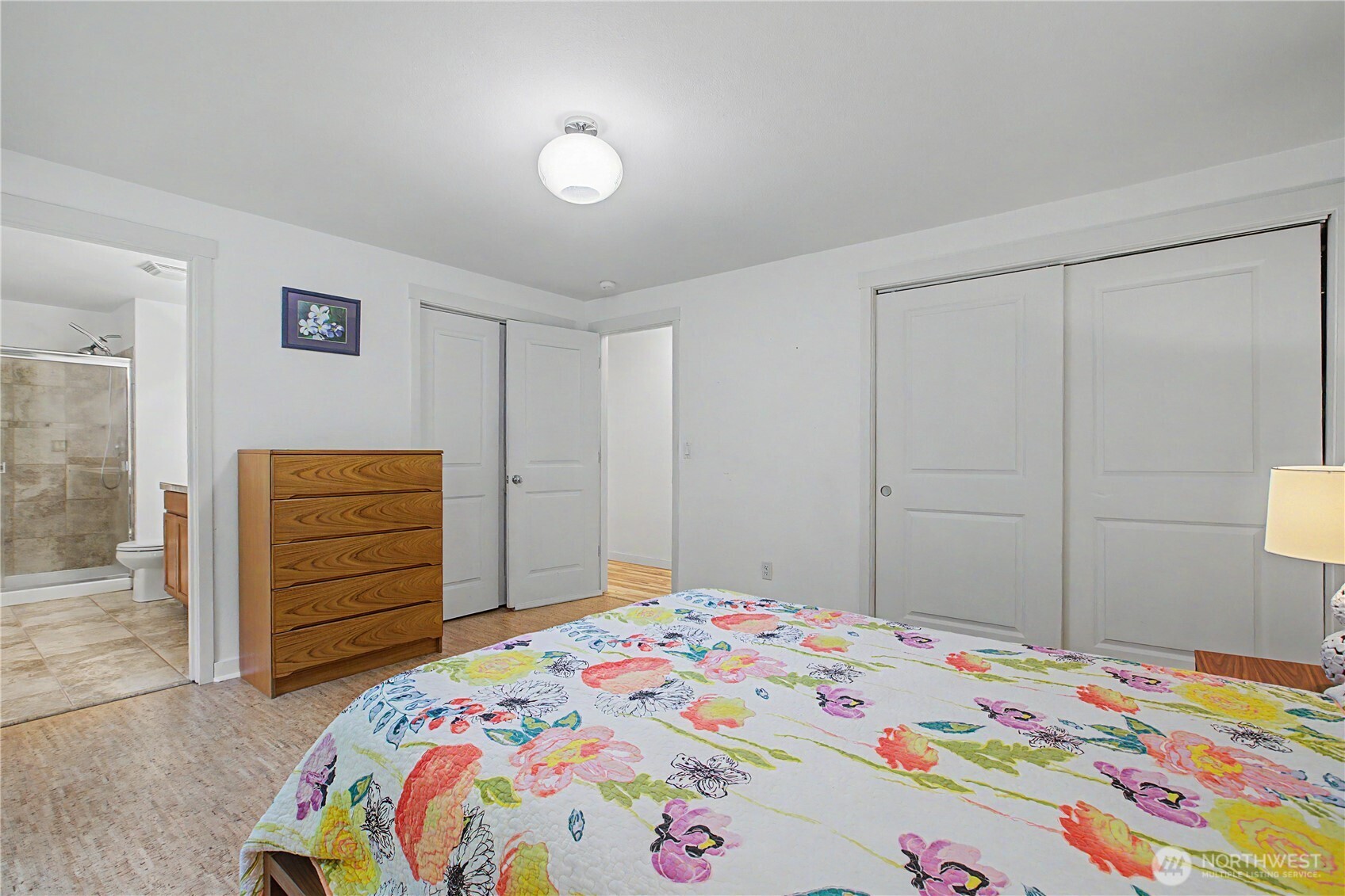 property viewer photo 28