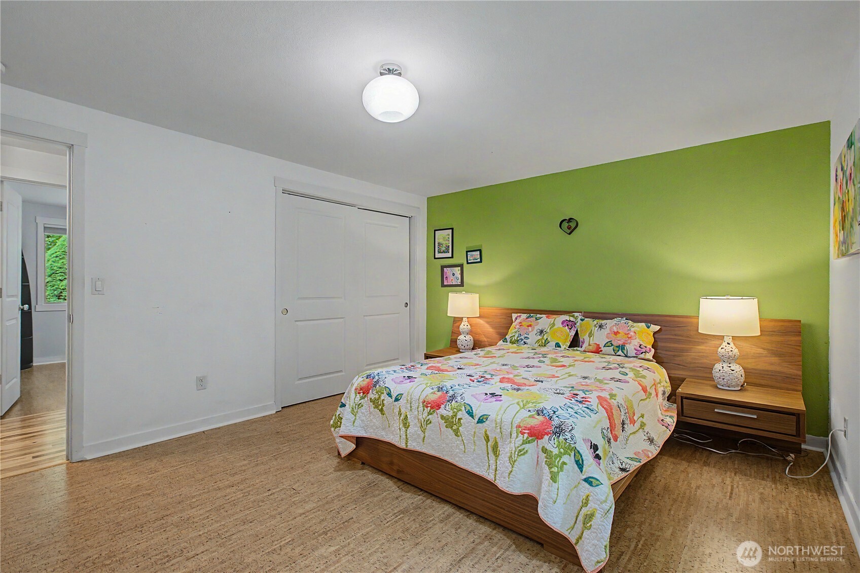 property viewer photo 29