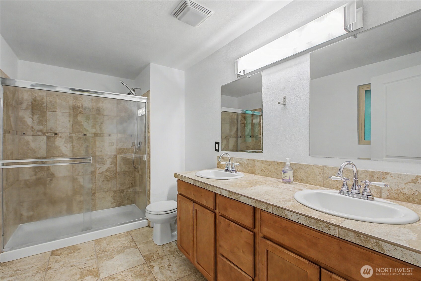 property viewer photo 31