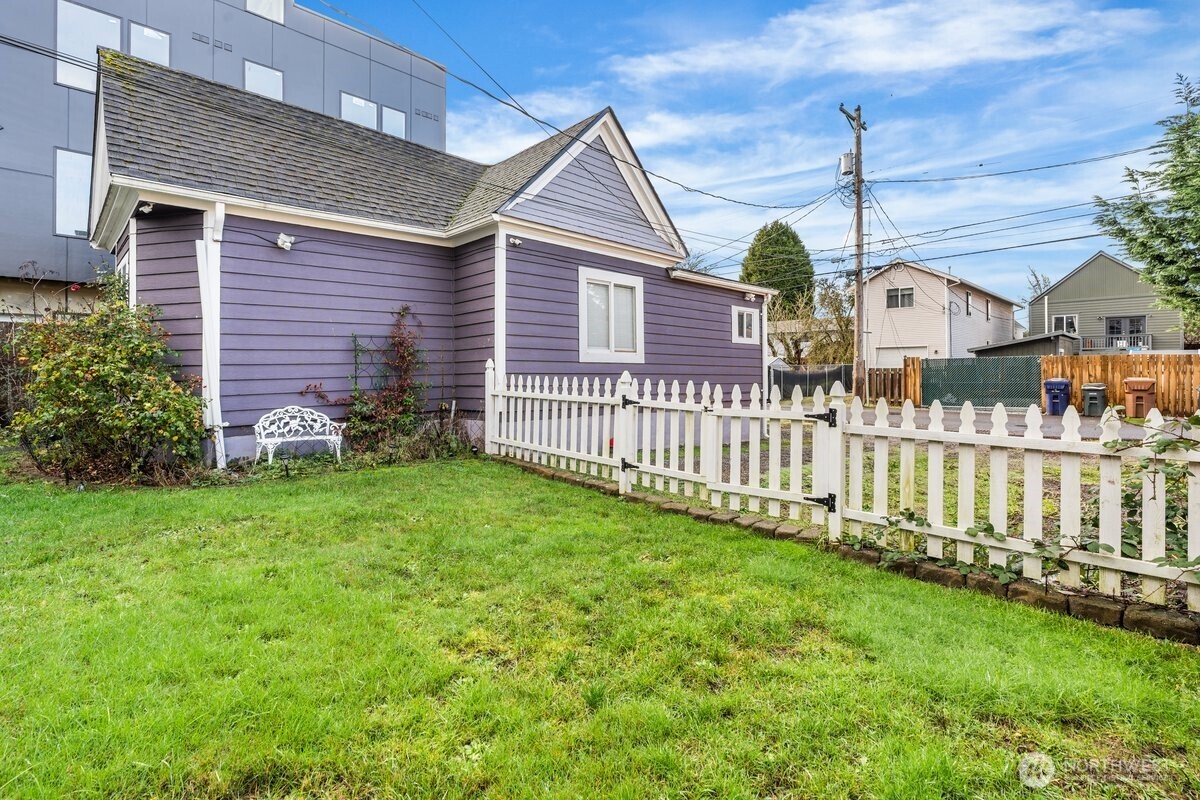 property viewer photo 13