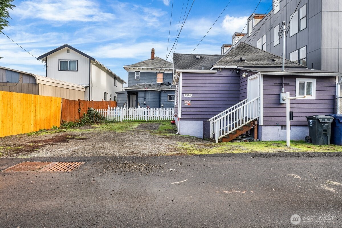 property viewer photo 14