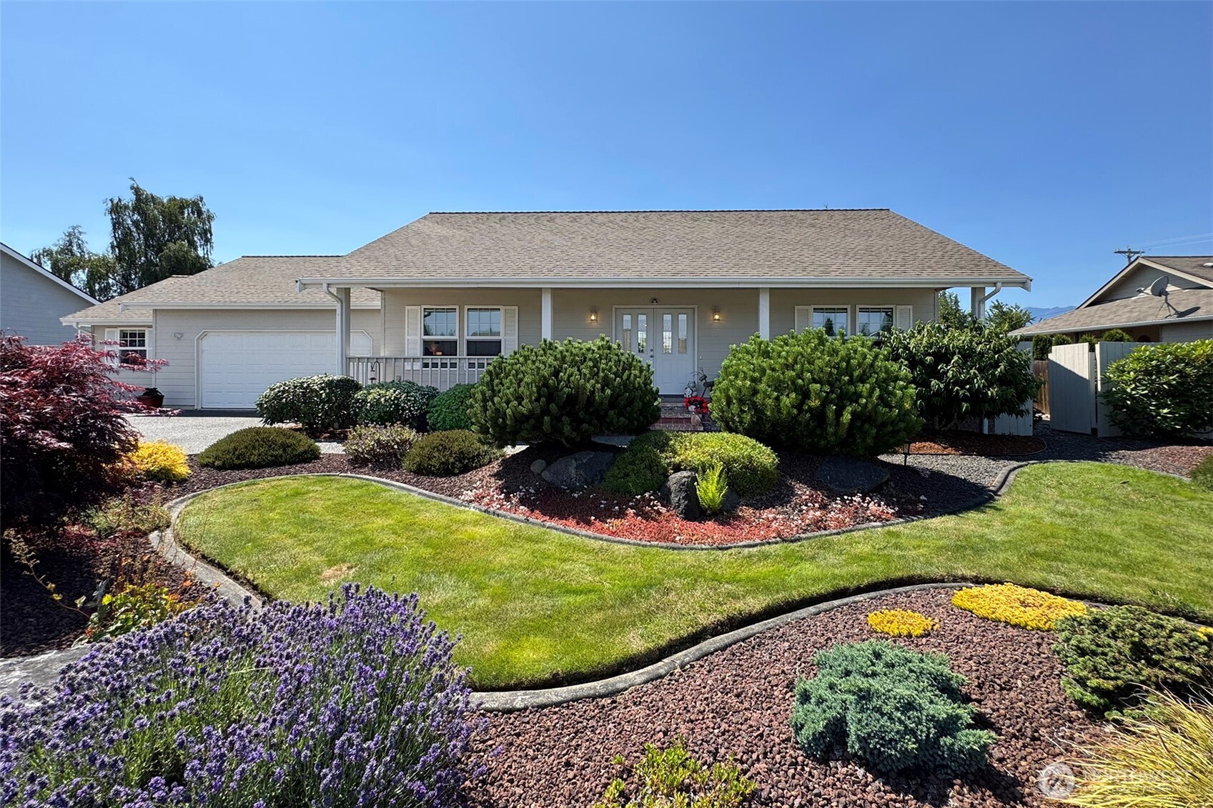 main property photo 0