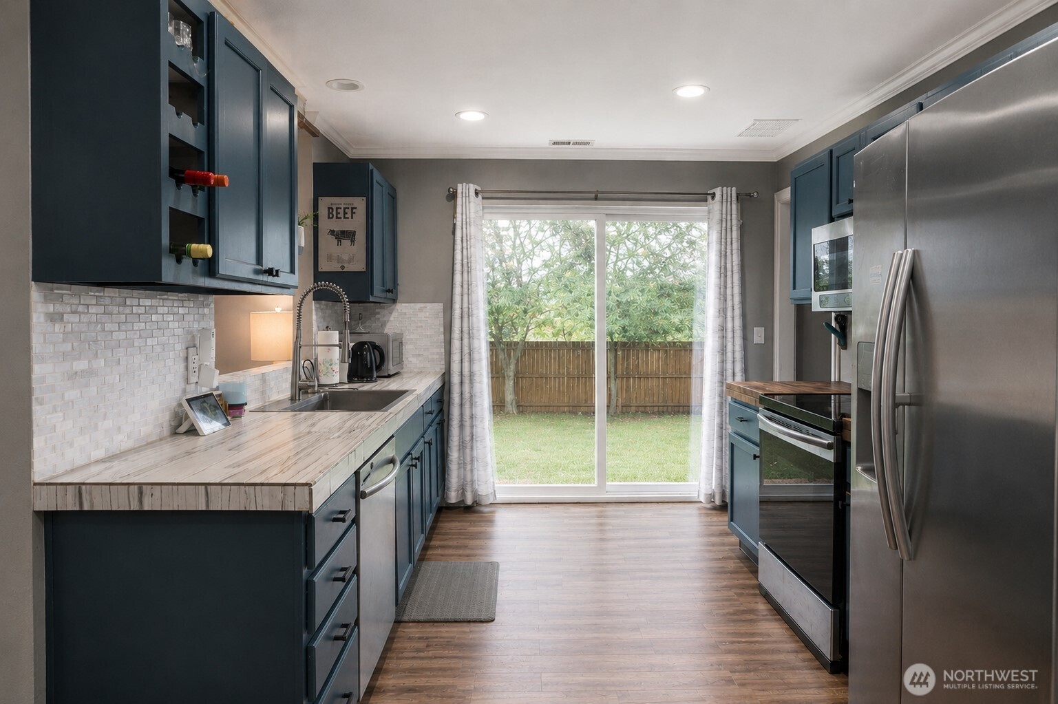 main property photo 5
