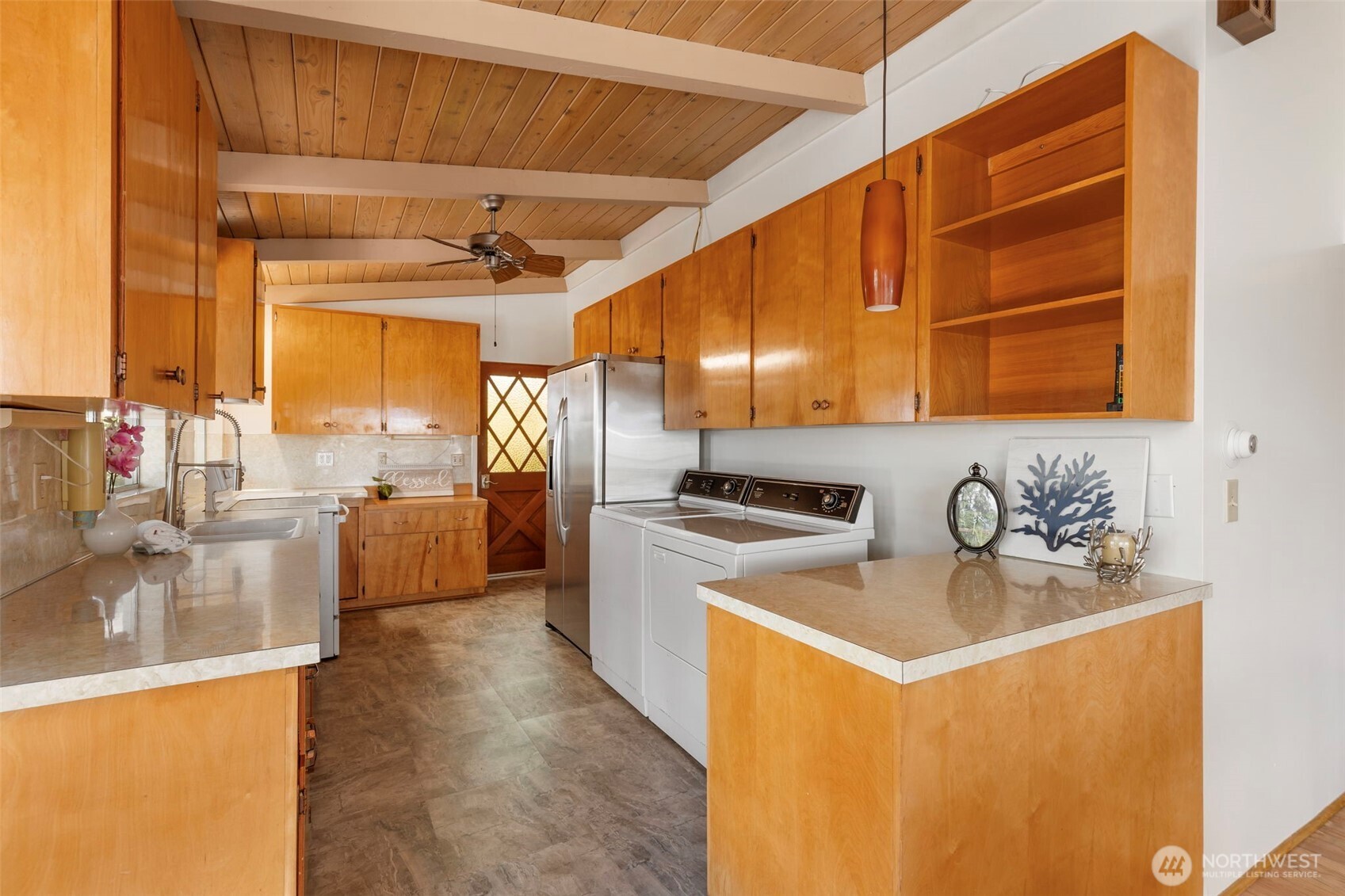 property viewer photo 10