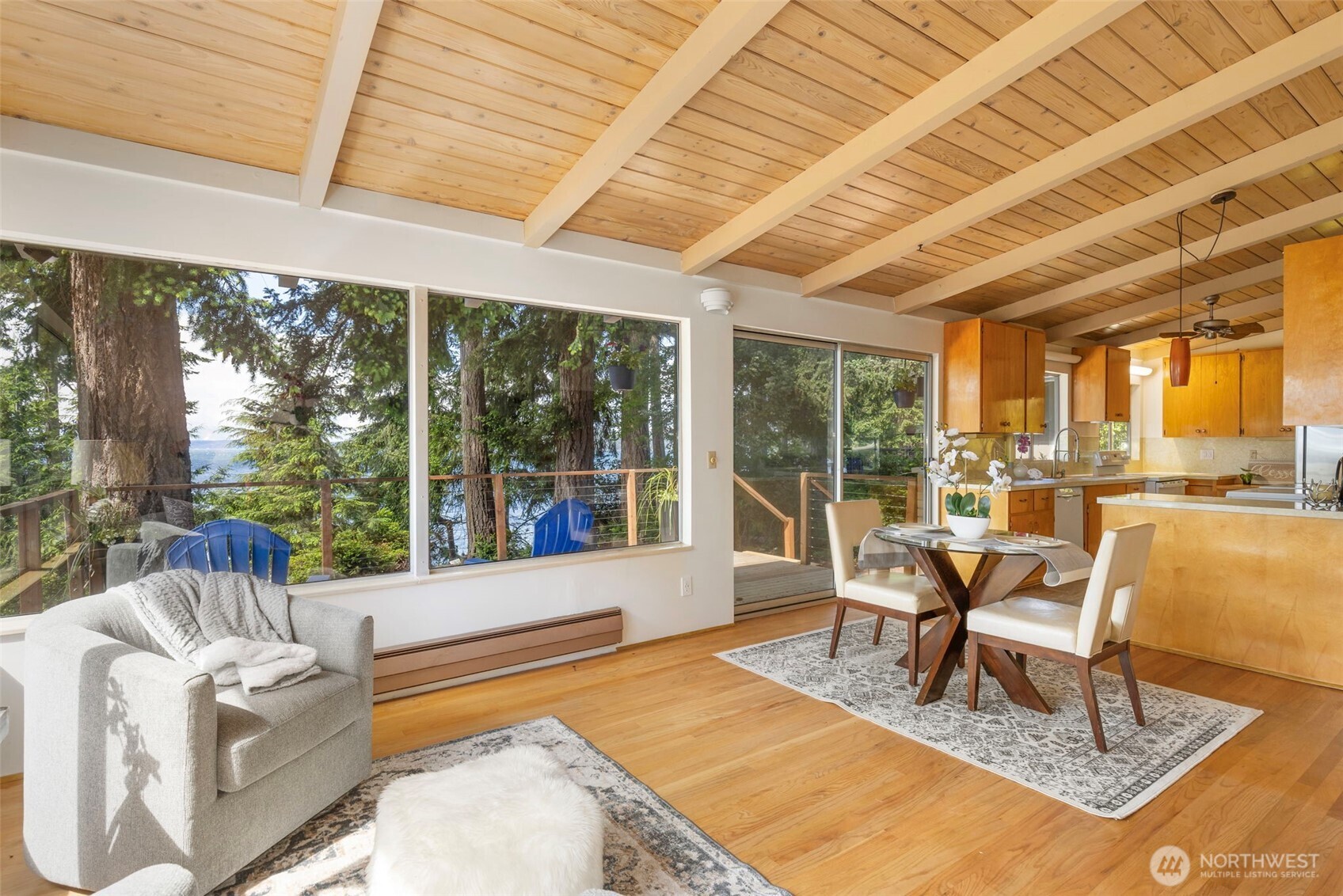 property viewer photo 7