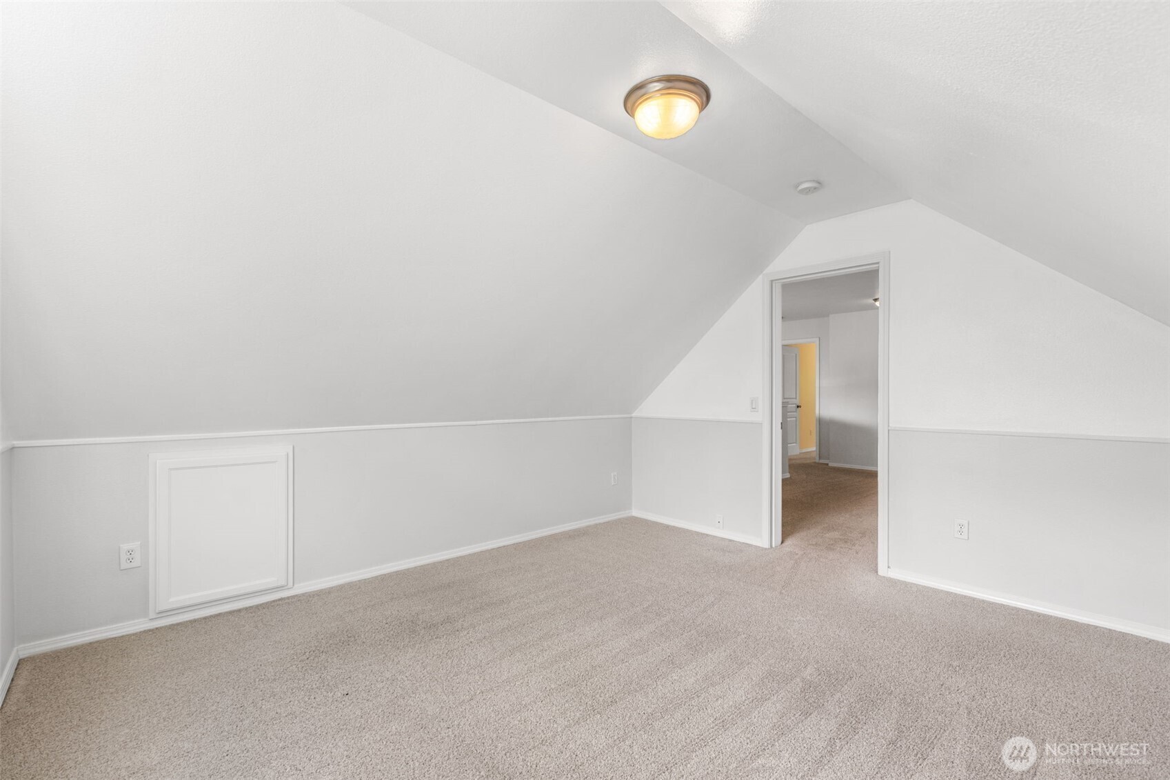 property viewer photo 20