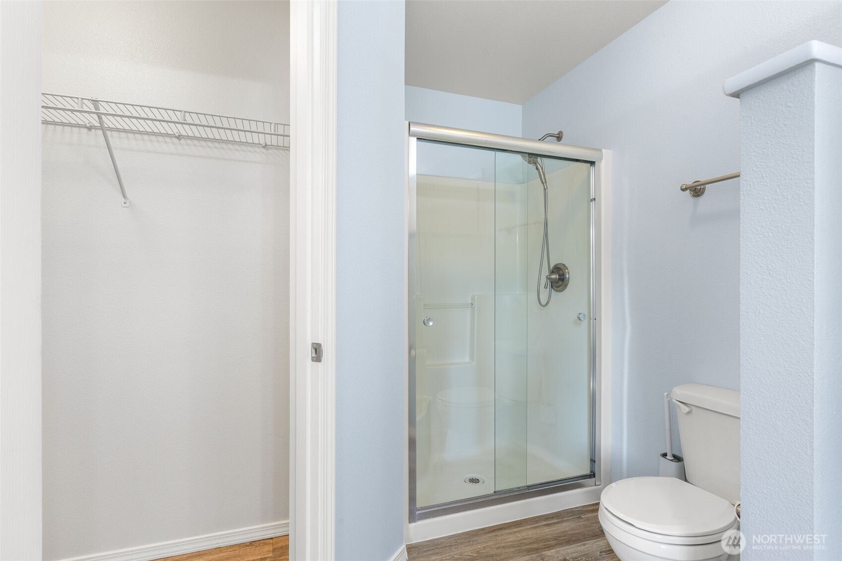 property viewer photo 24