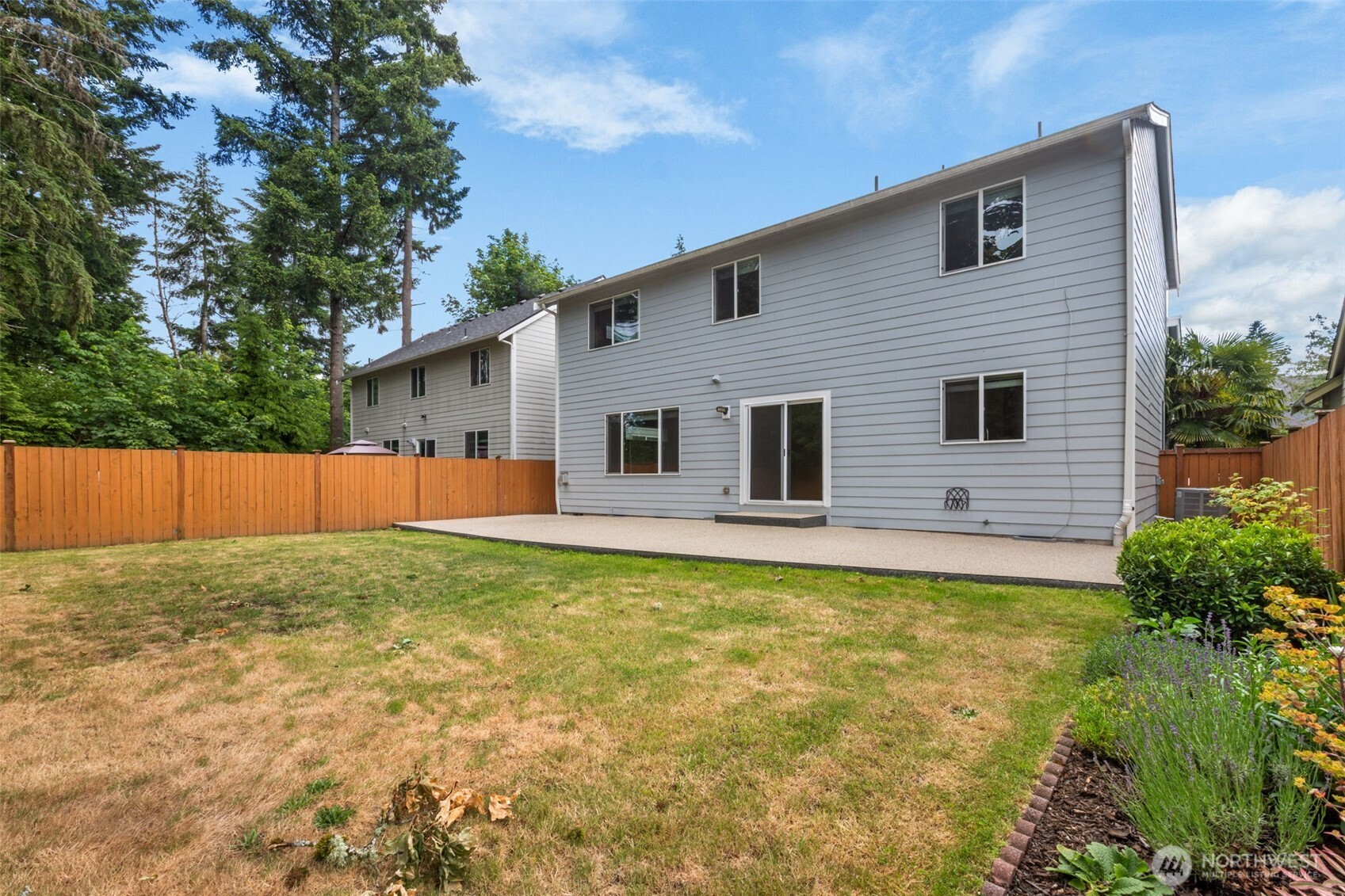 property viewer photo 33