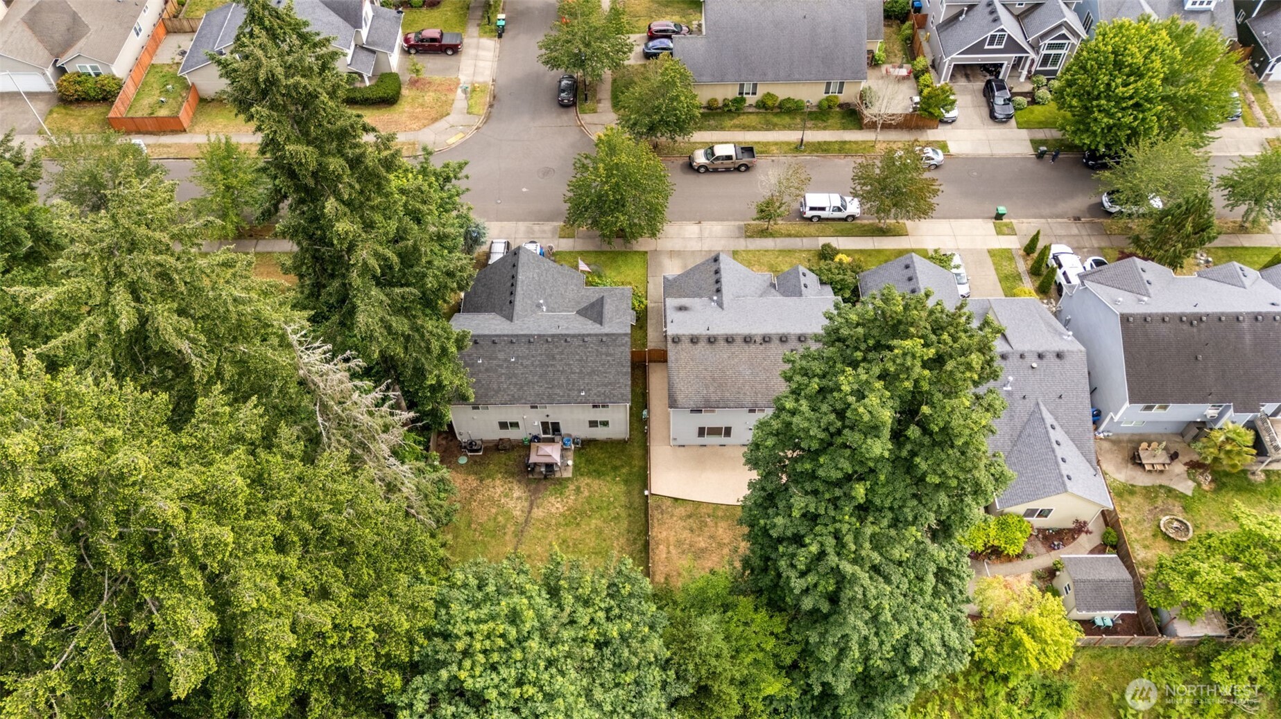 property viewer photo 36