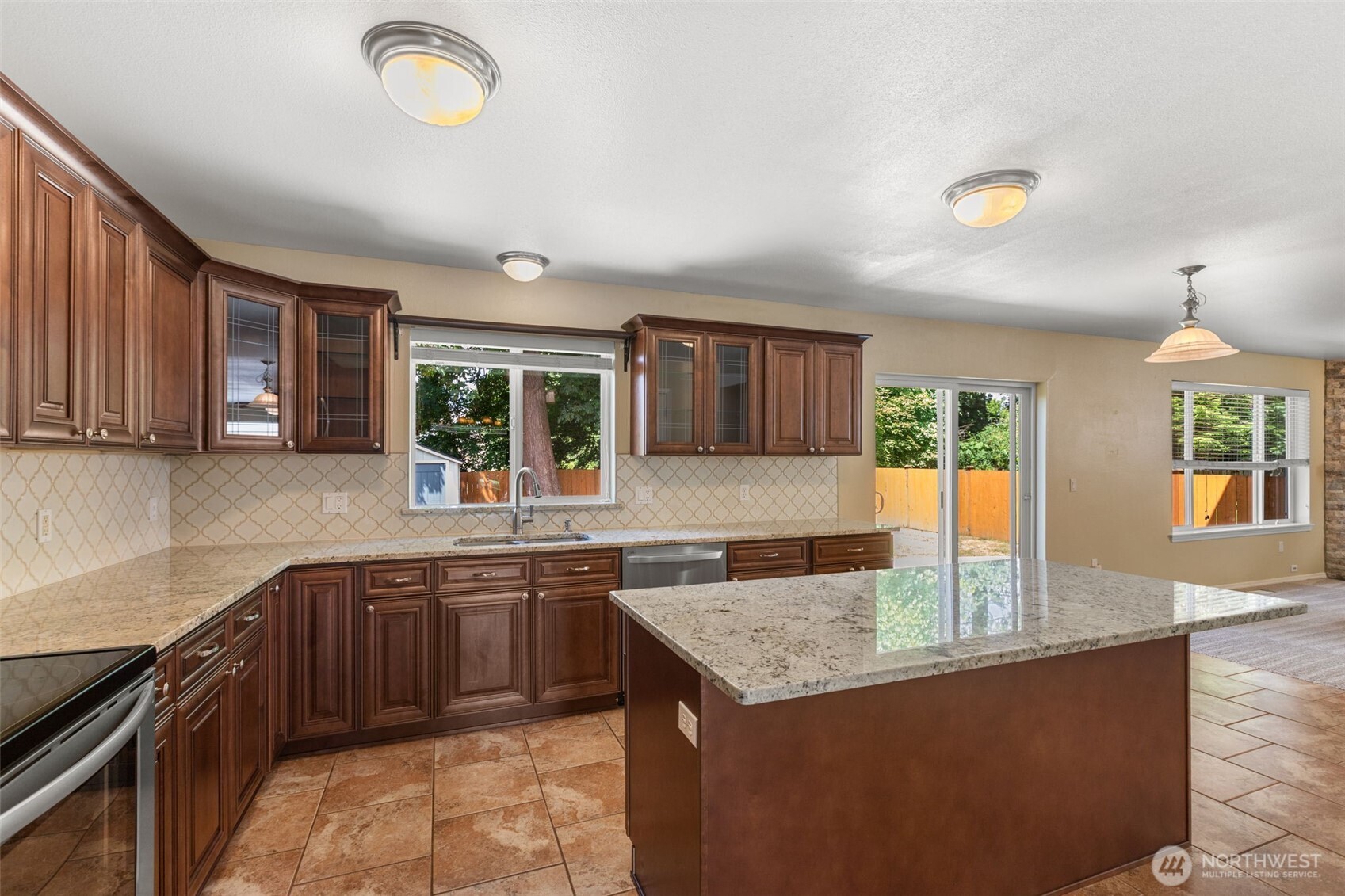 property viewer photo 8