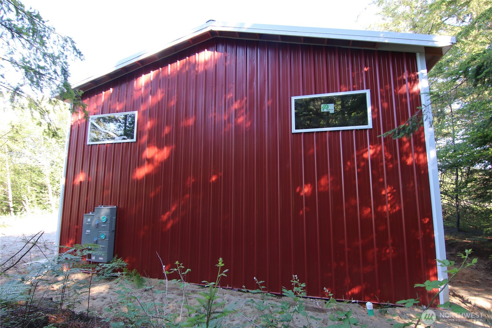 main property photo 12