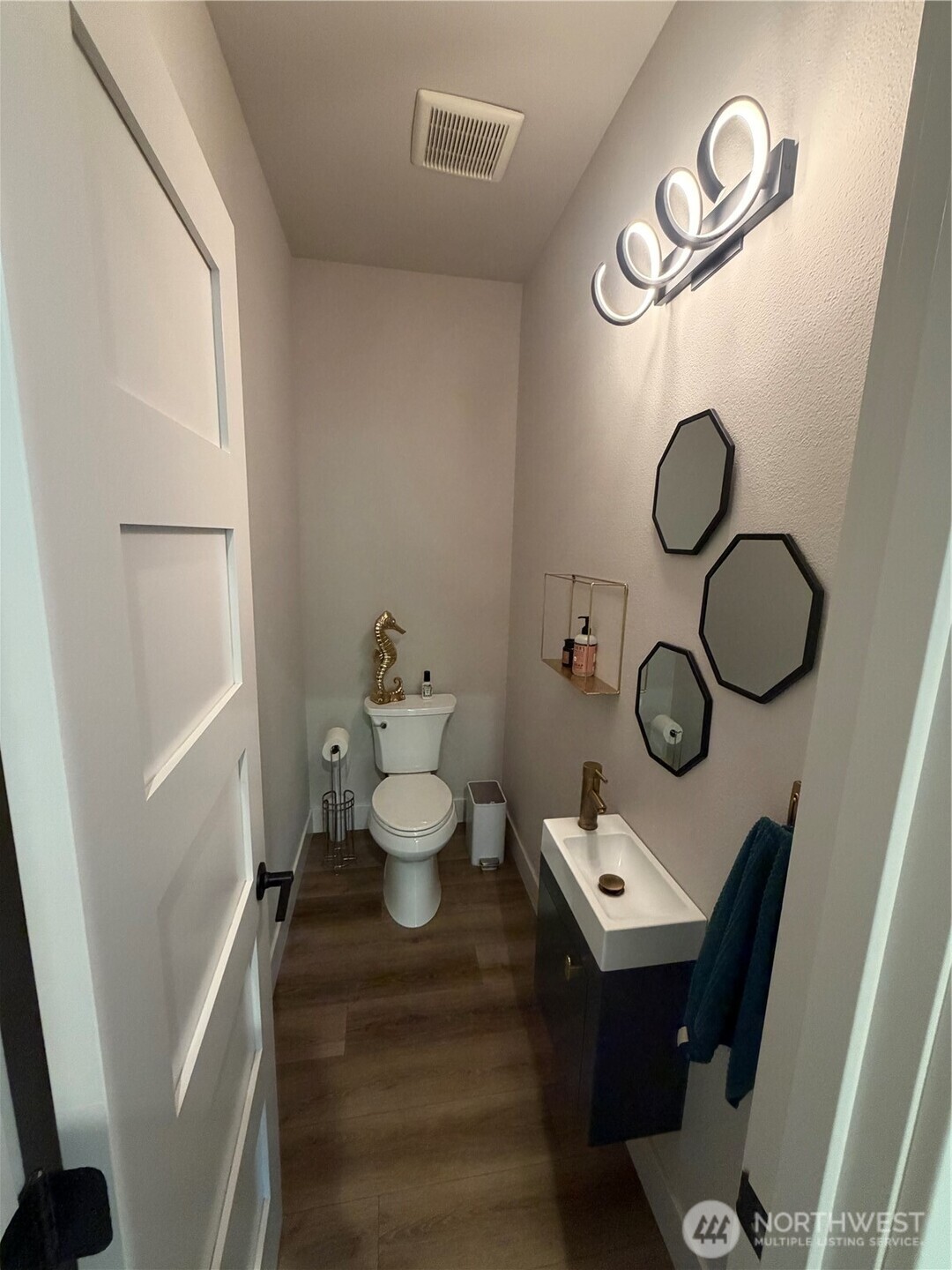 property viewer photo 20