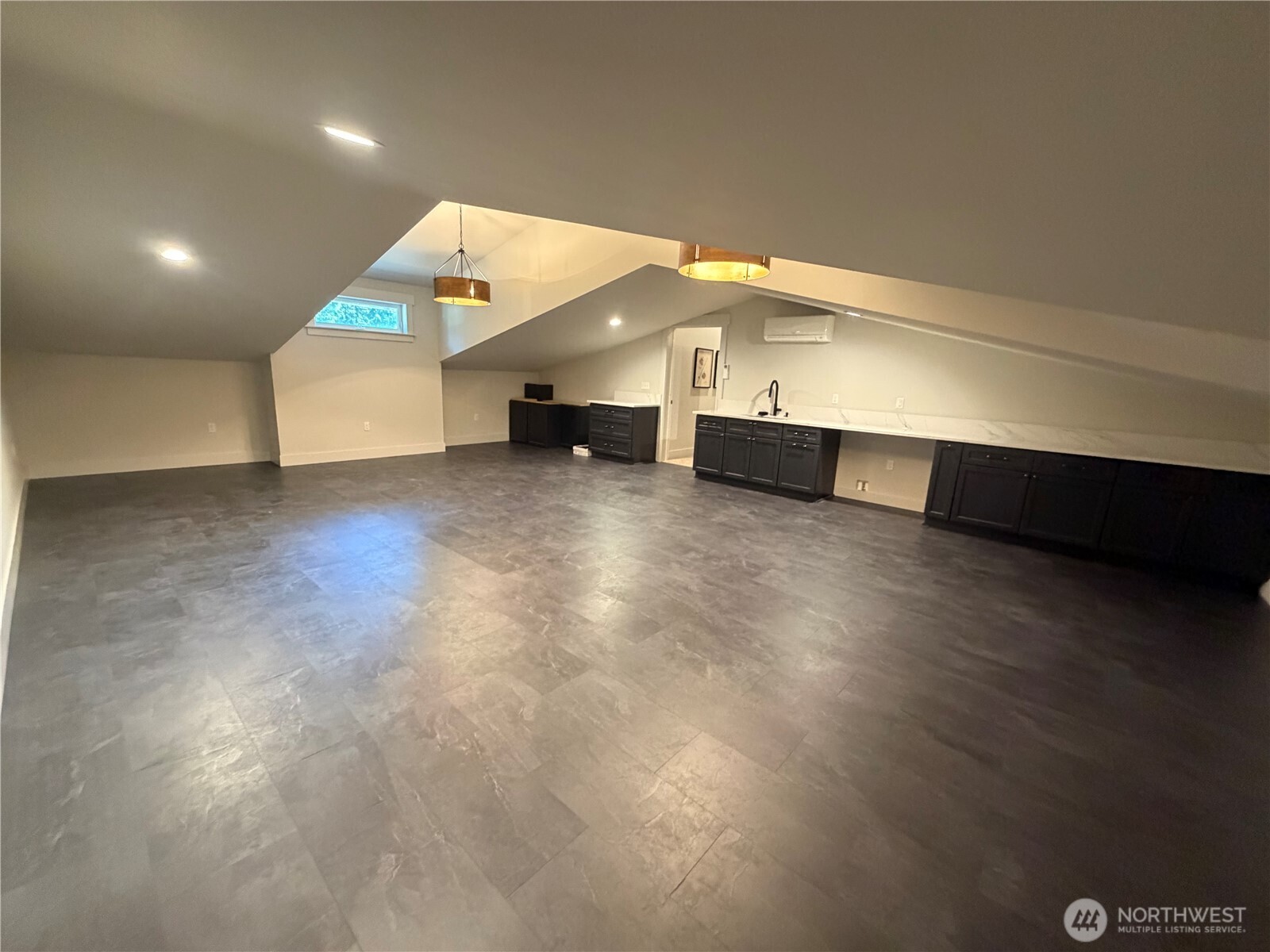 property viewer photo 34