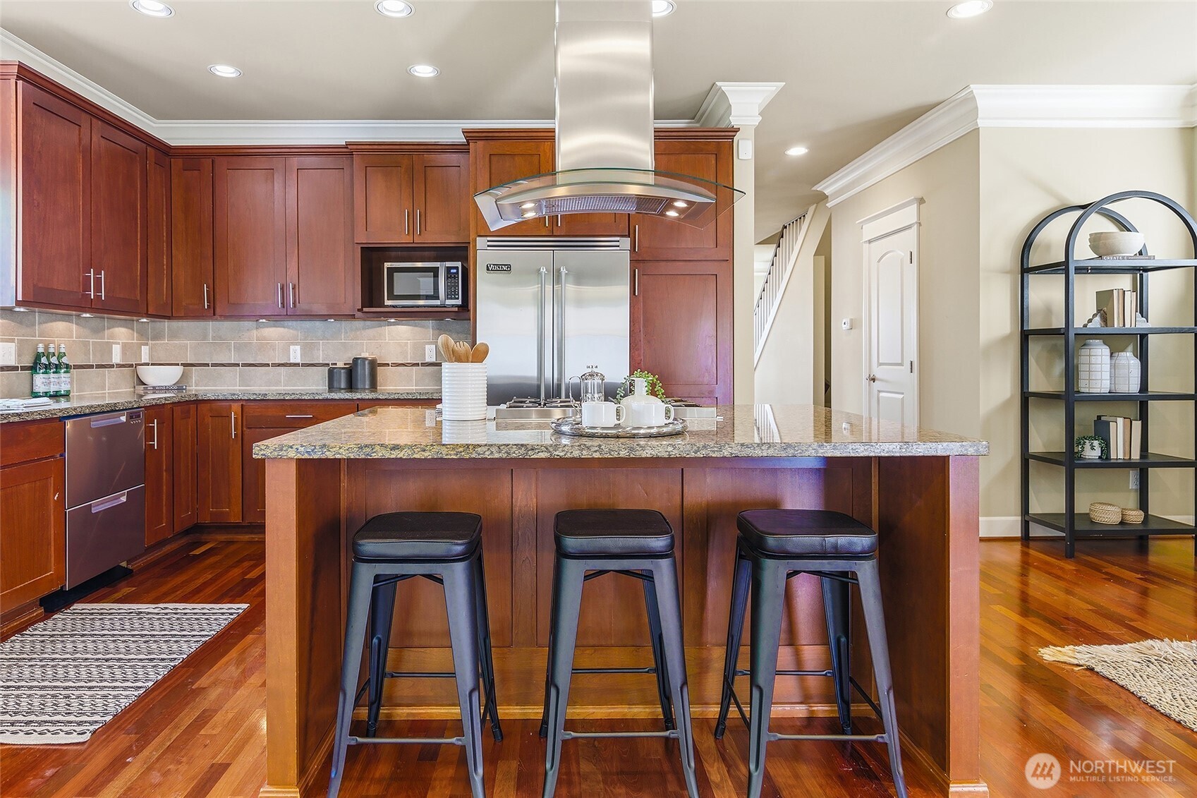 property viewer photo 10