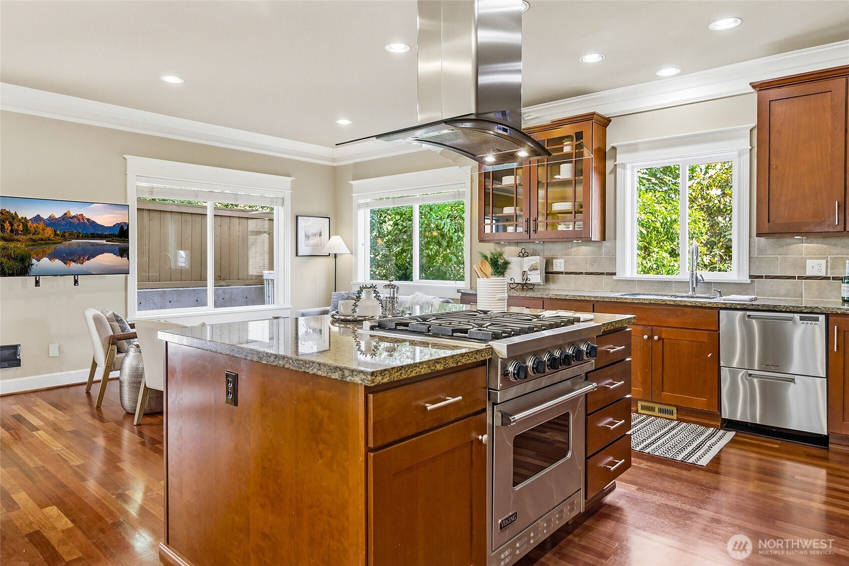 property viewer photo 11
