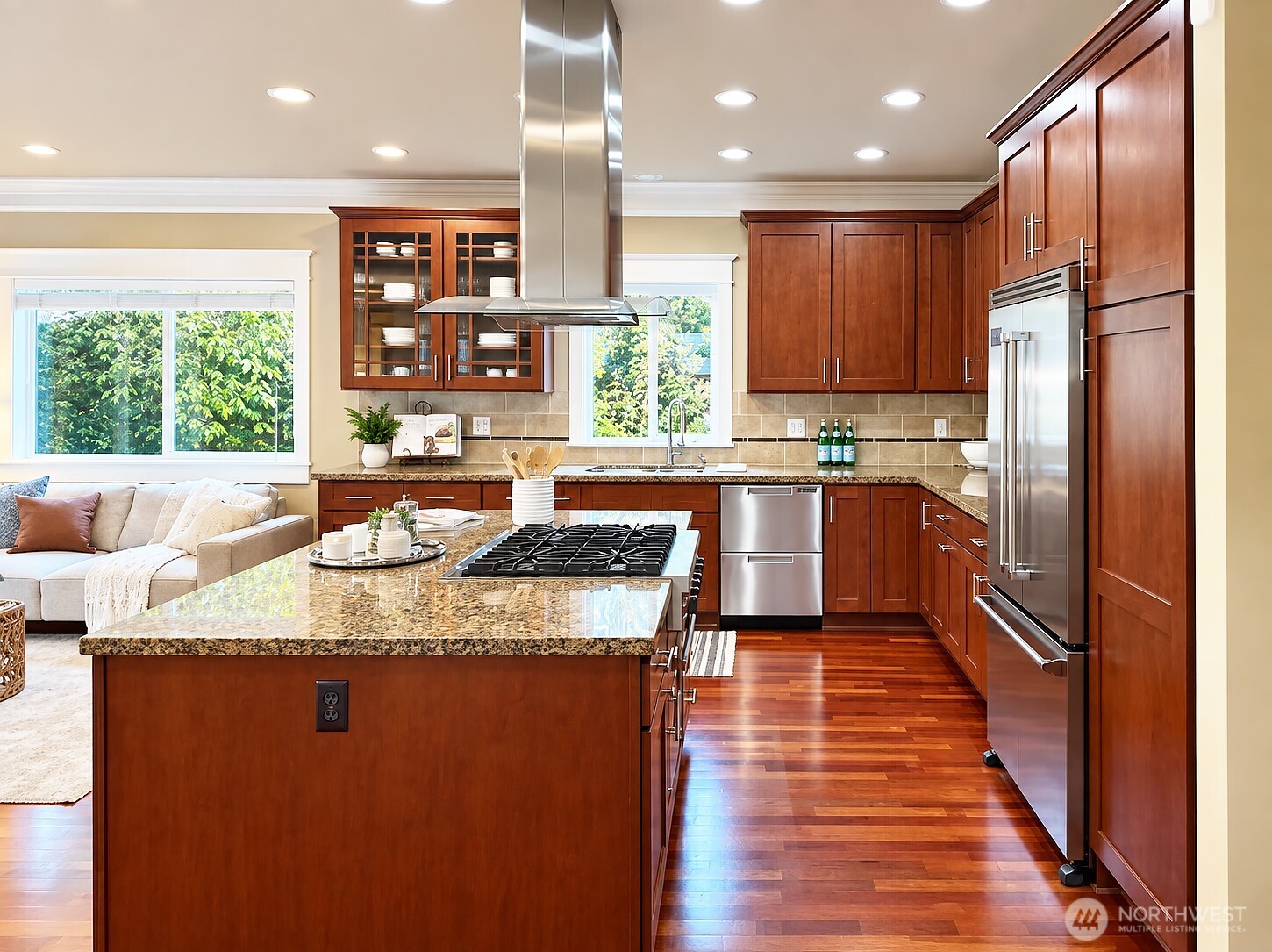 property viewer photo 8