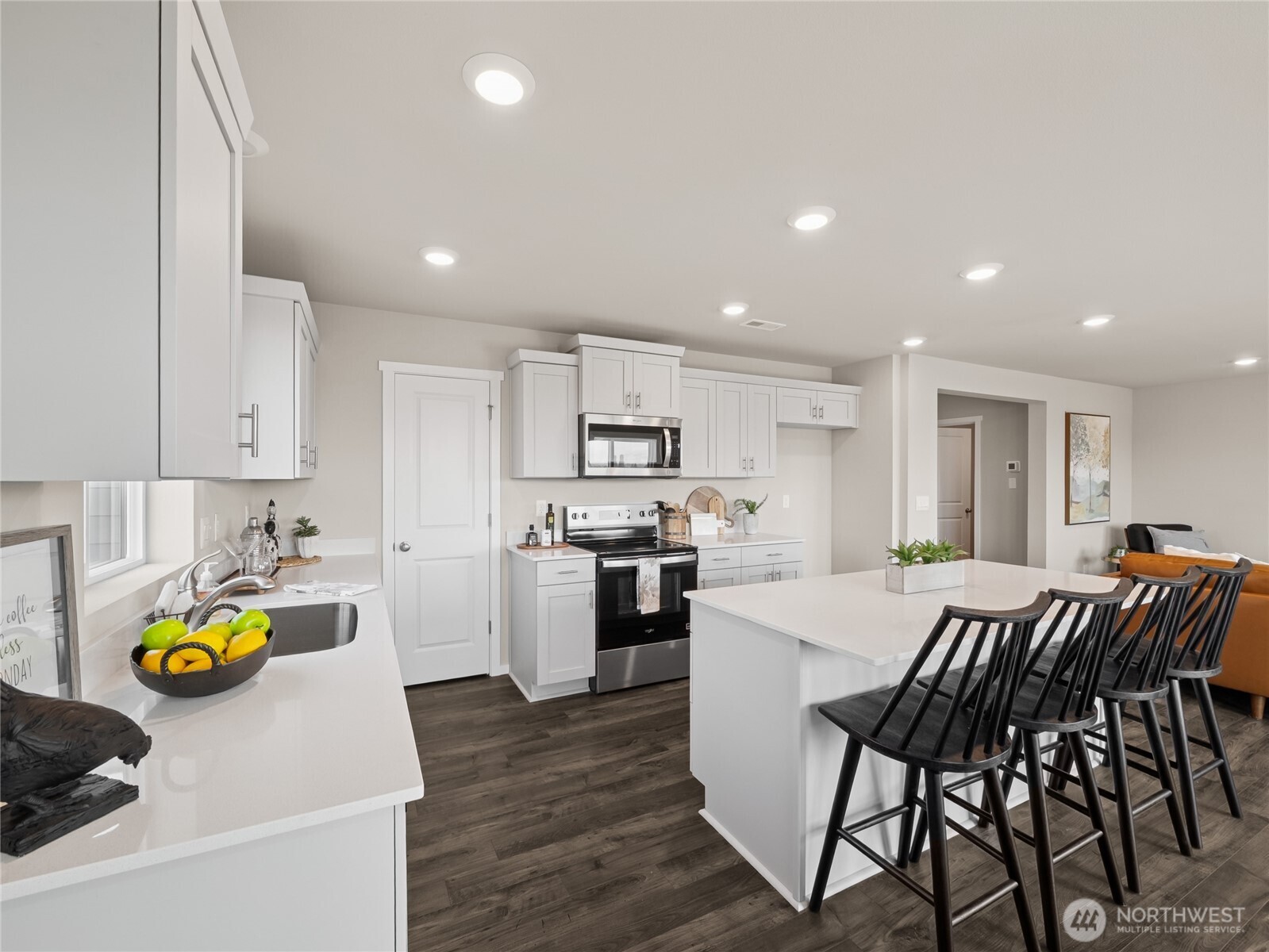 property viewer photo 7