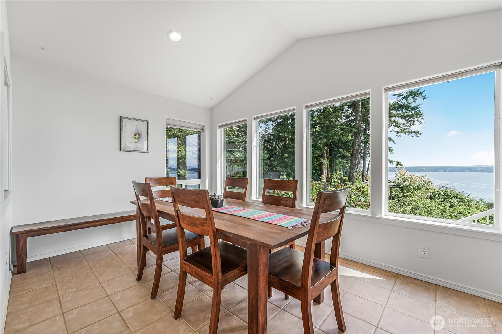property viewer photo 10