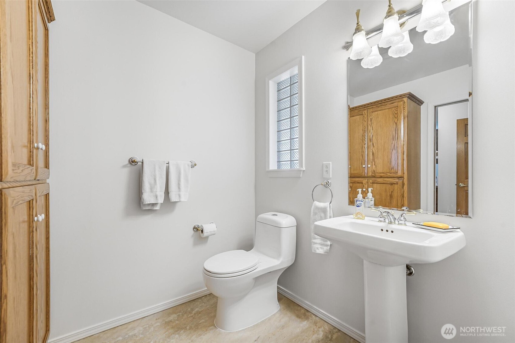 property viewer photo 20