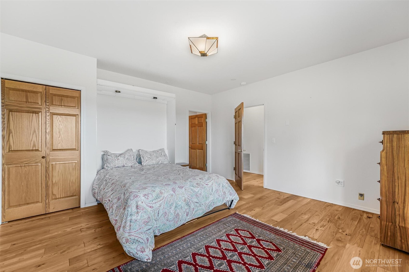 property viewer photo 25