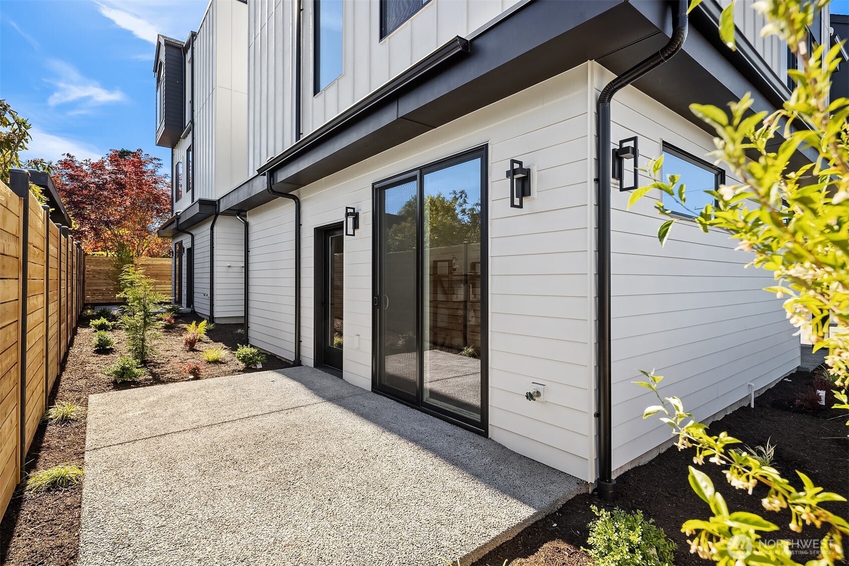 property viewer photo 22