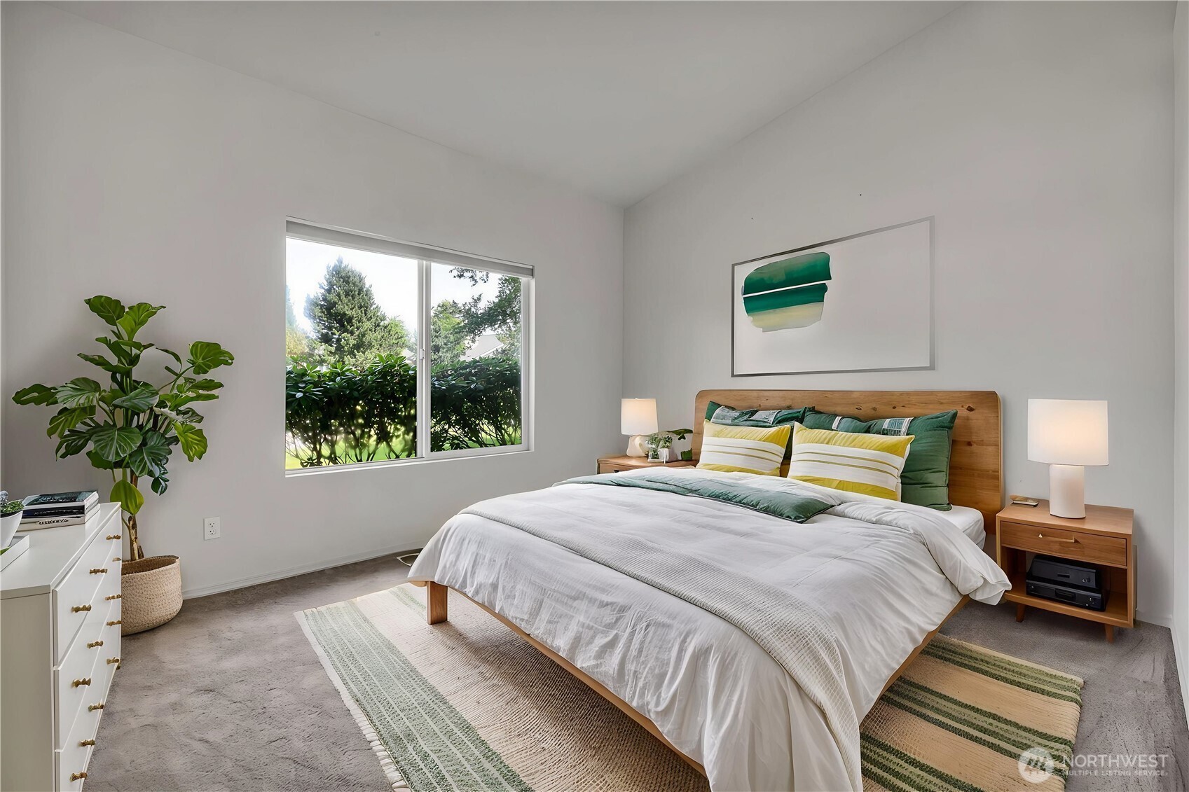 property viewer photo 19