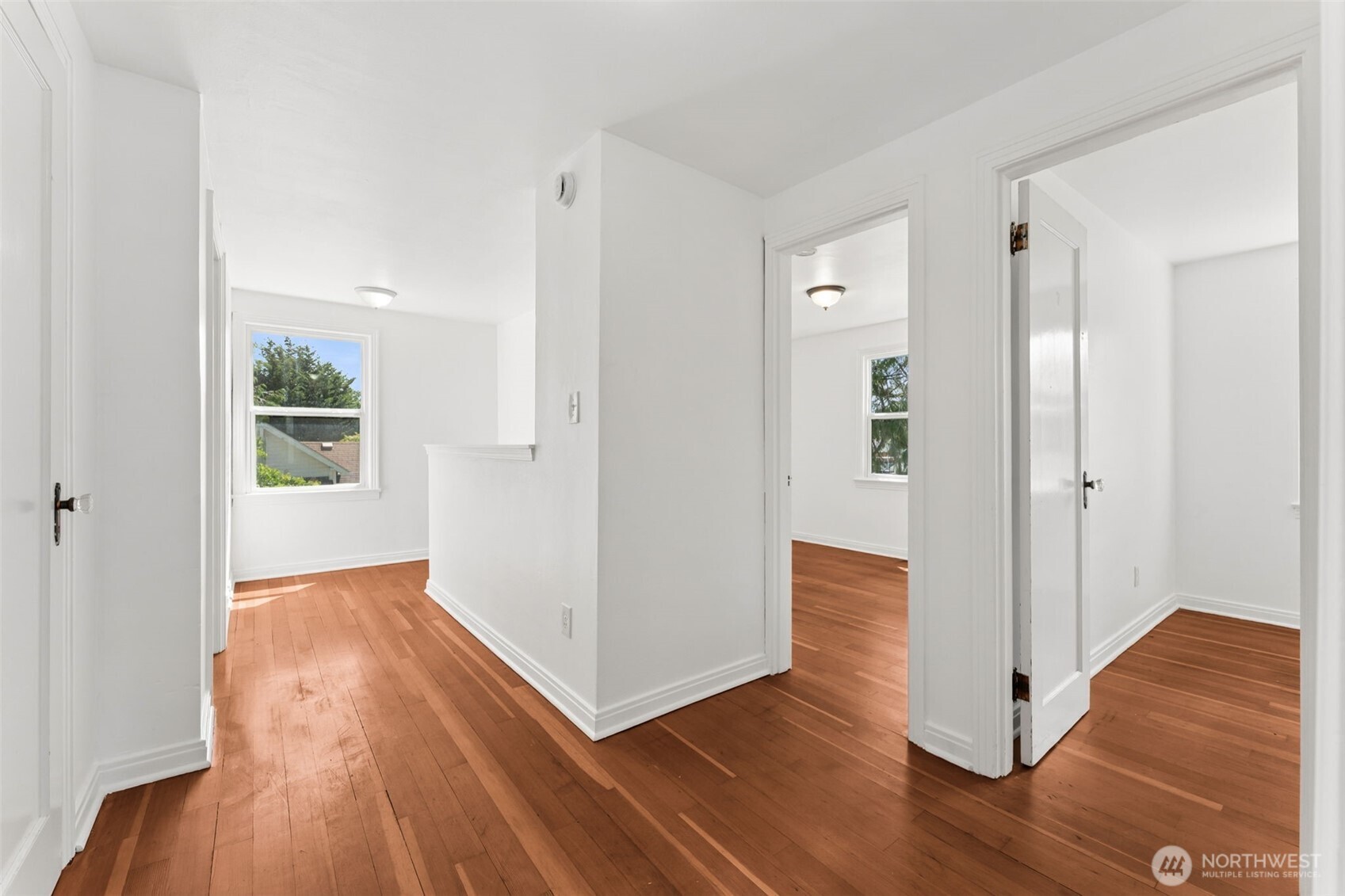 property viewer photo 13