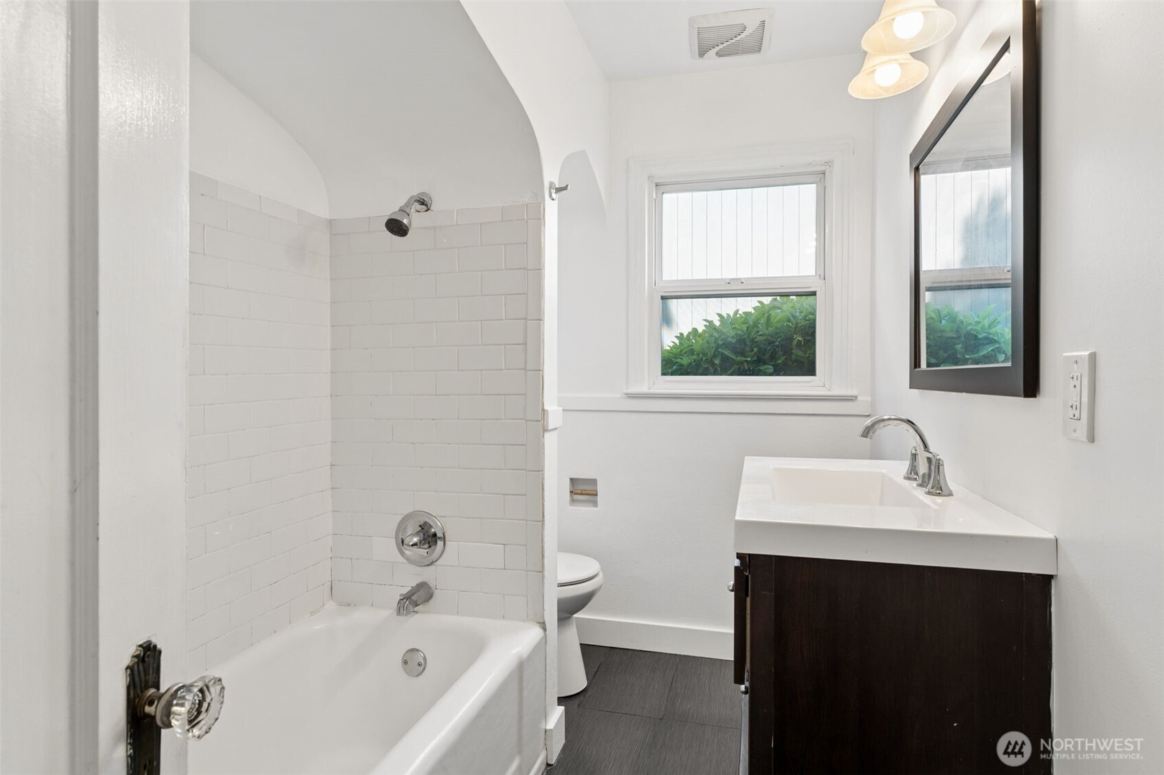 property viewer photo 9