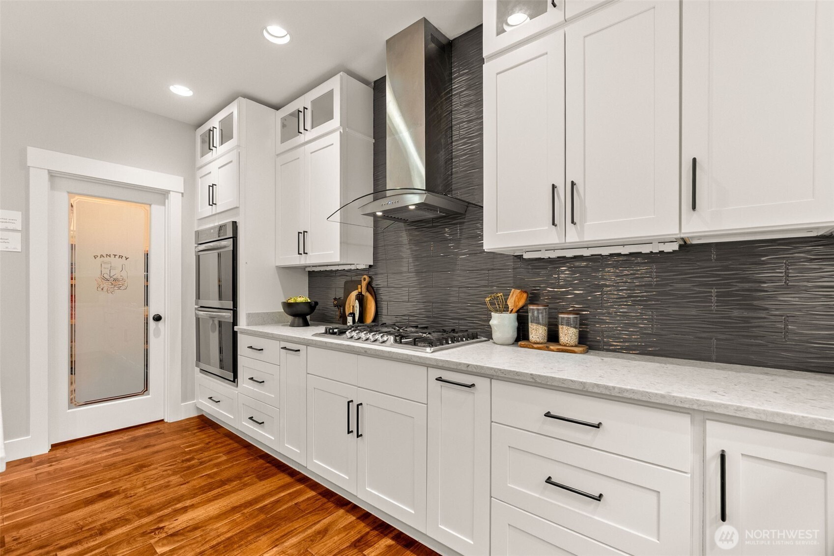 property viewer photo 10