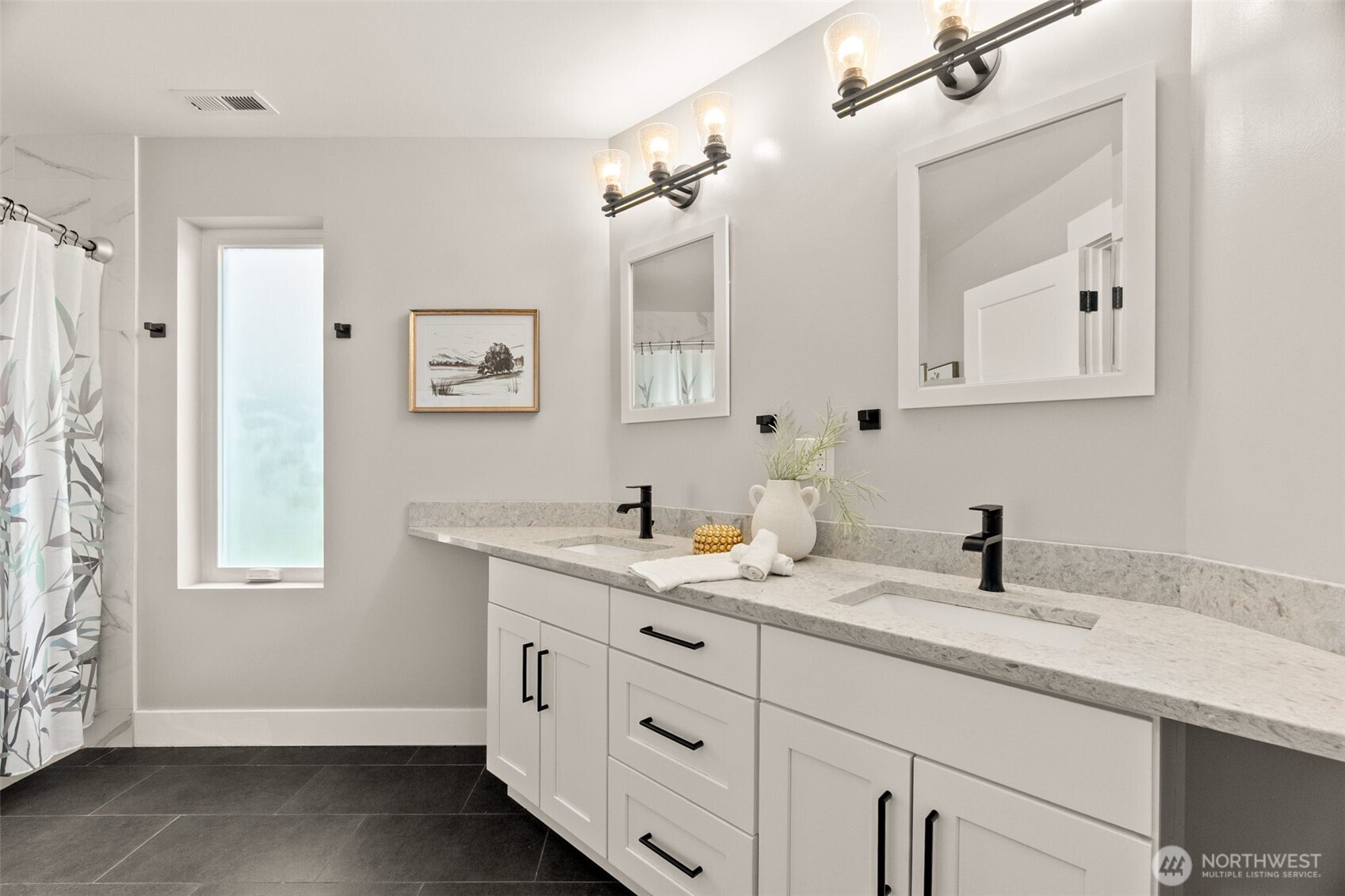 property viewer photo 24