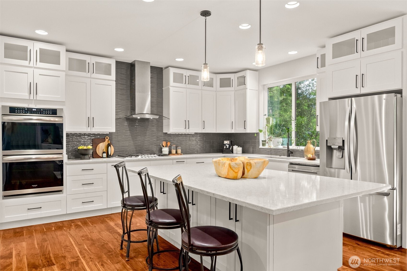 property viewer photo 8