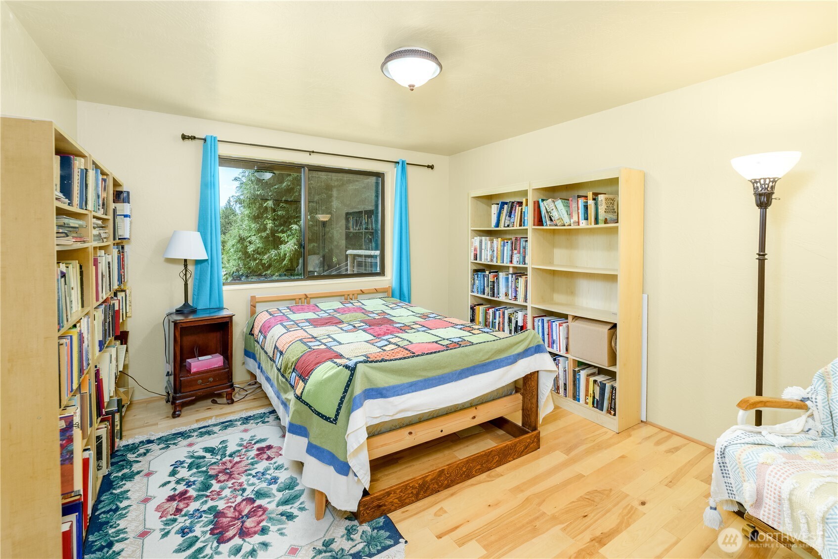 main property photo 22