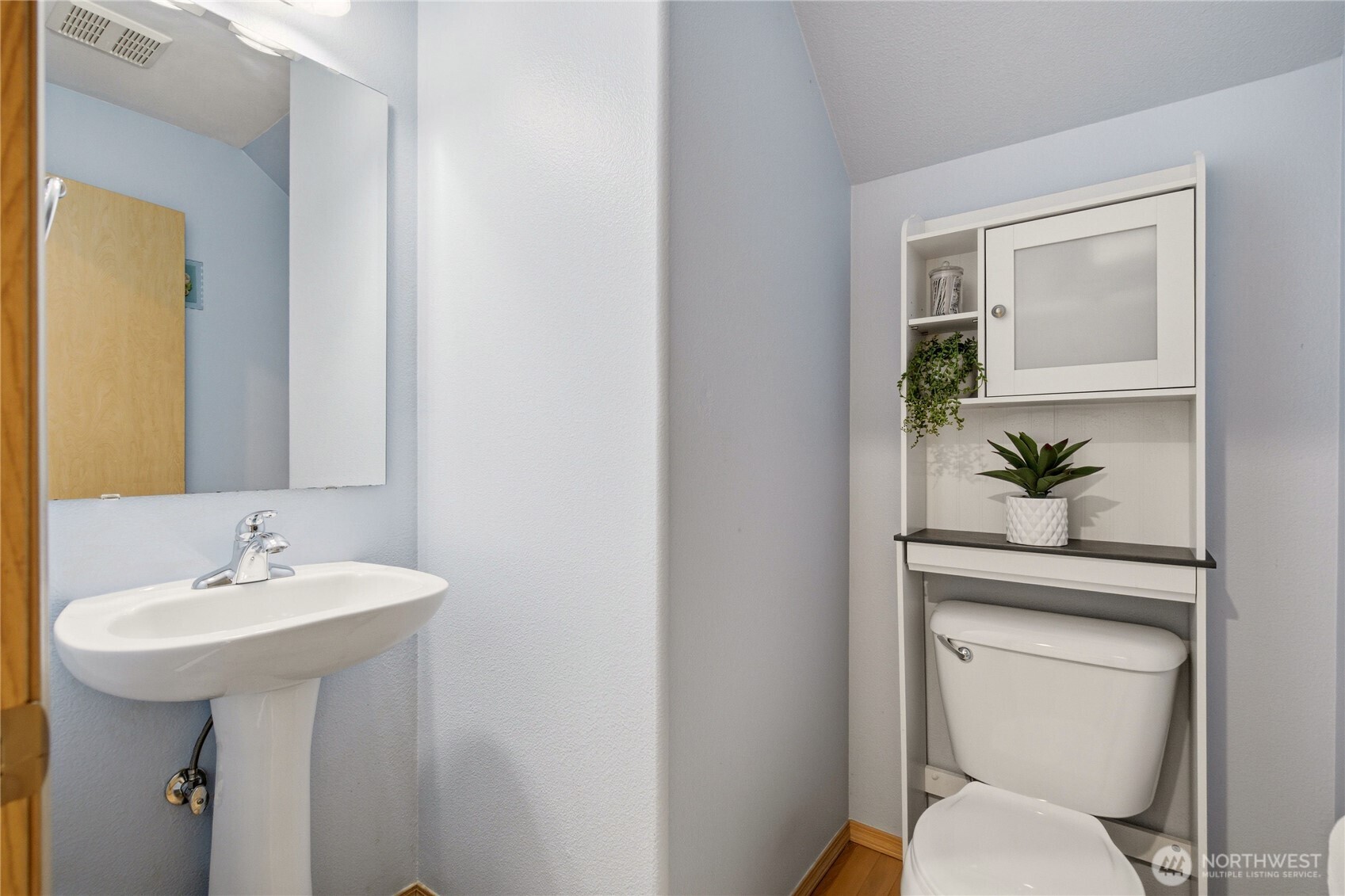 property viewer photo 12