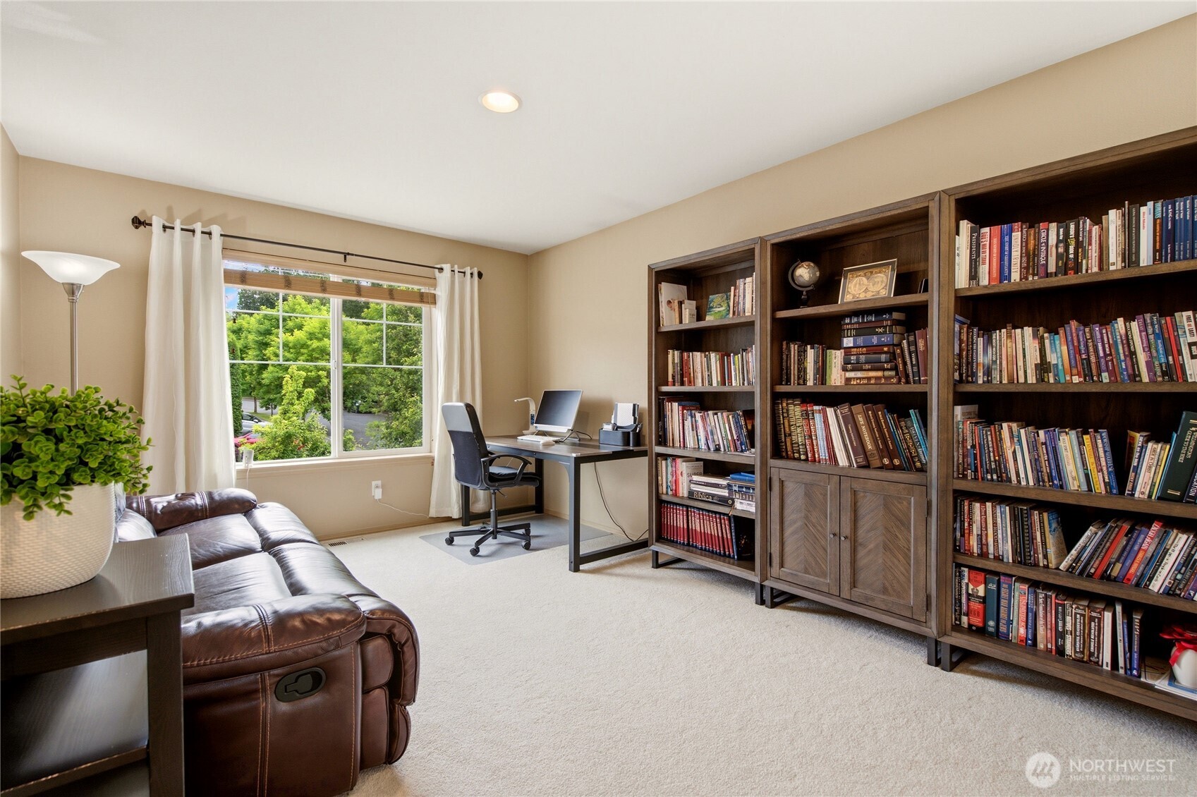 property viewer photo 21