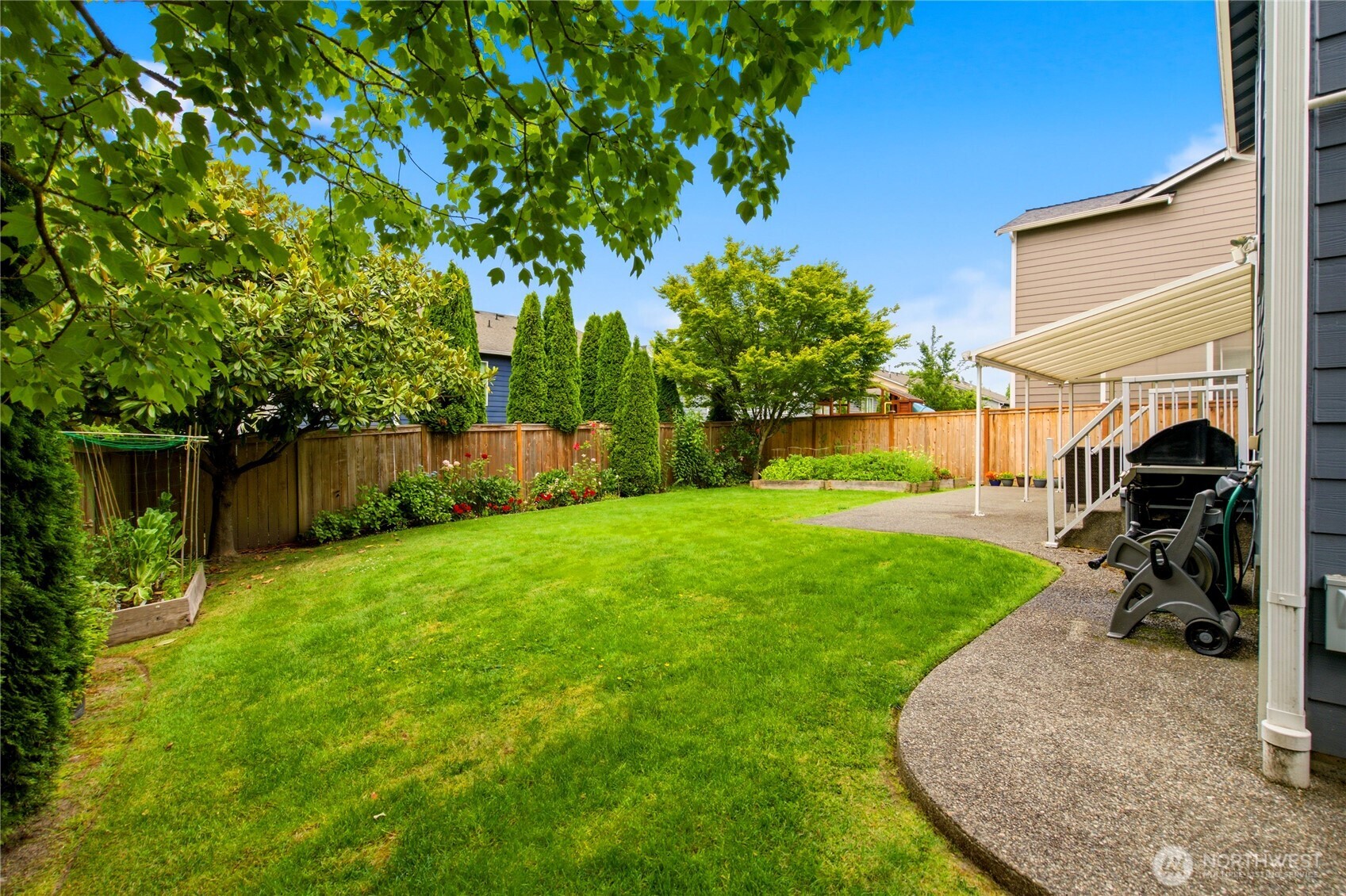 property viewer photo 32
