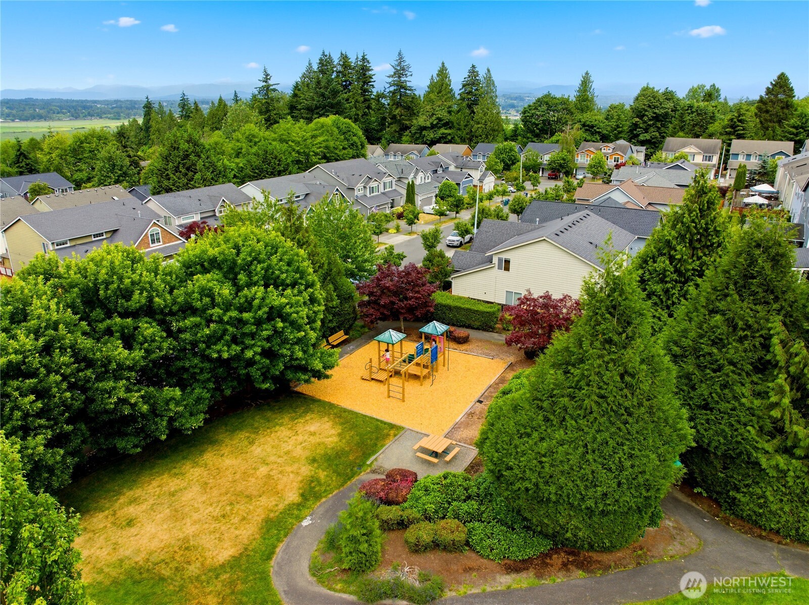 property viewer photo 35