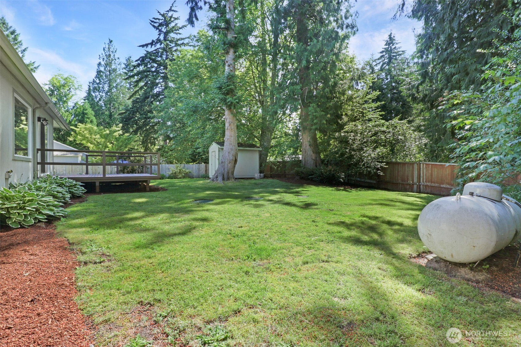 property viewer photo 11