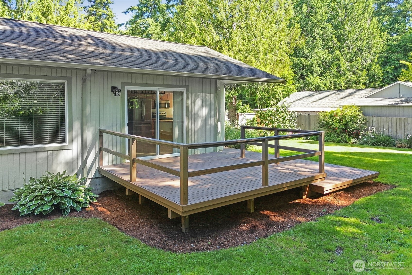property viewer photo 13